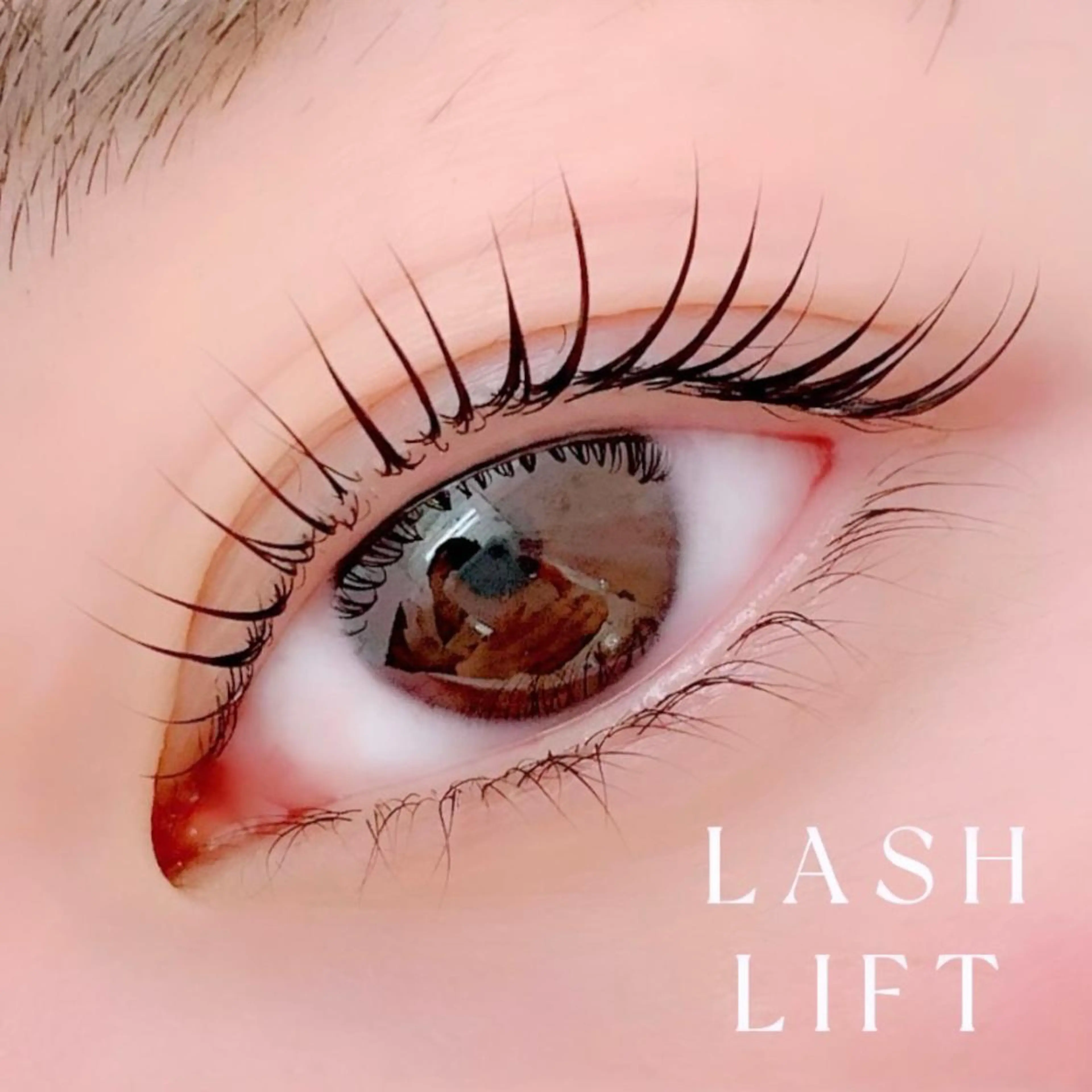 マツエク・マツパ atelier...m所属・NUURA /　yuiの眉毛・アイブロウイメージ