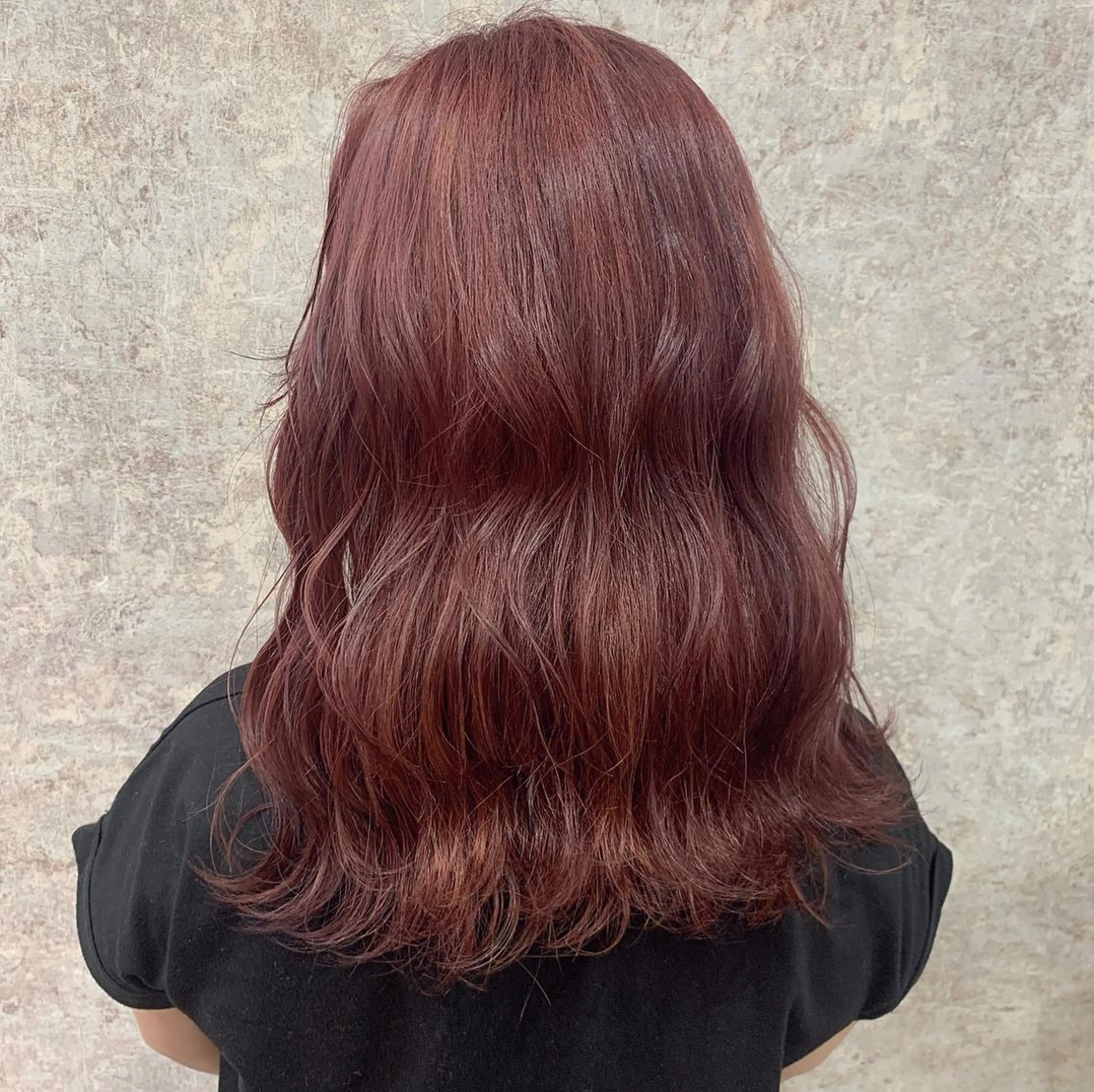 ミディアム カラー カシス ピンクカラー piLLon/ RYUKAのヘアスタイル