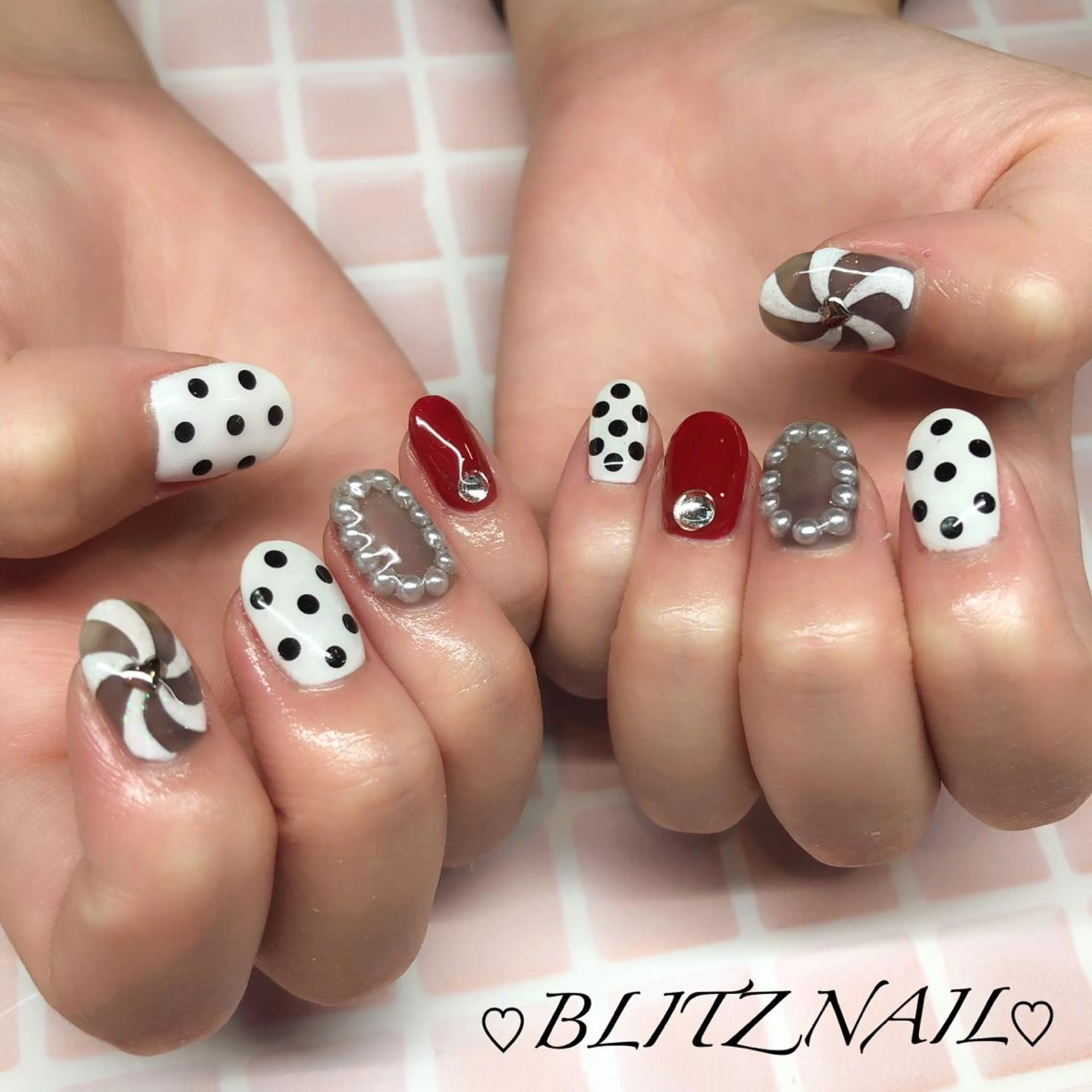 ネイル BLITZ Nail 岩田💅🏻✨のネイルデザイン