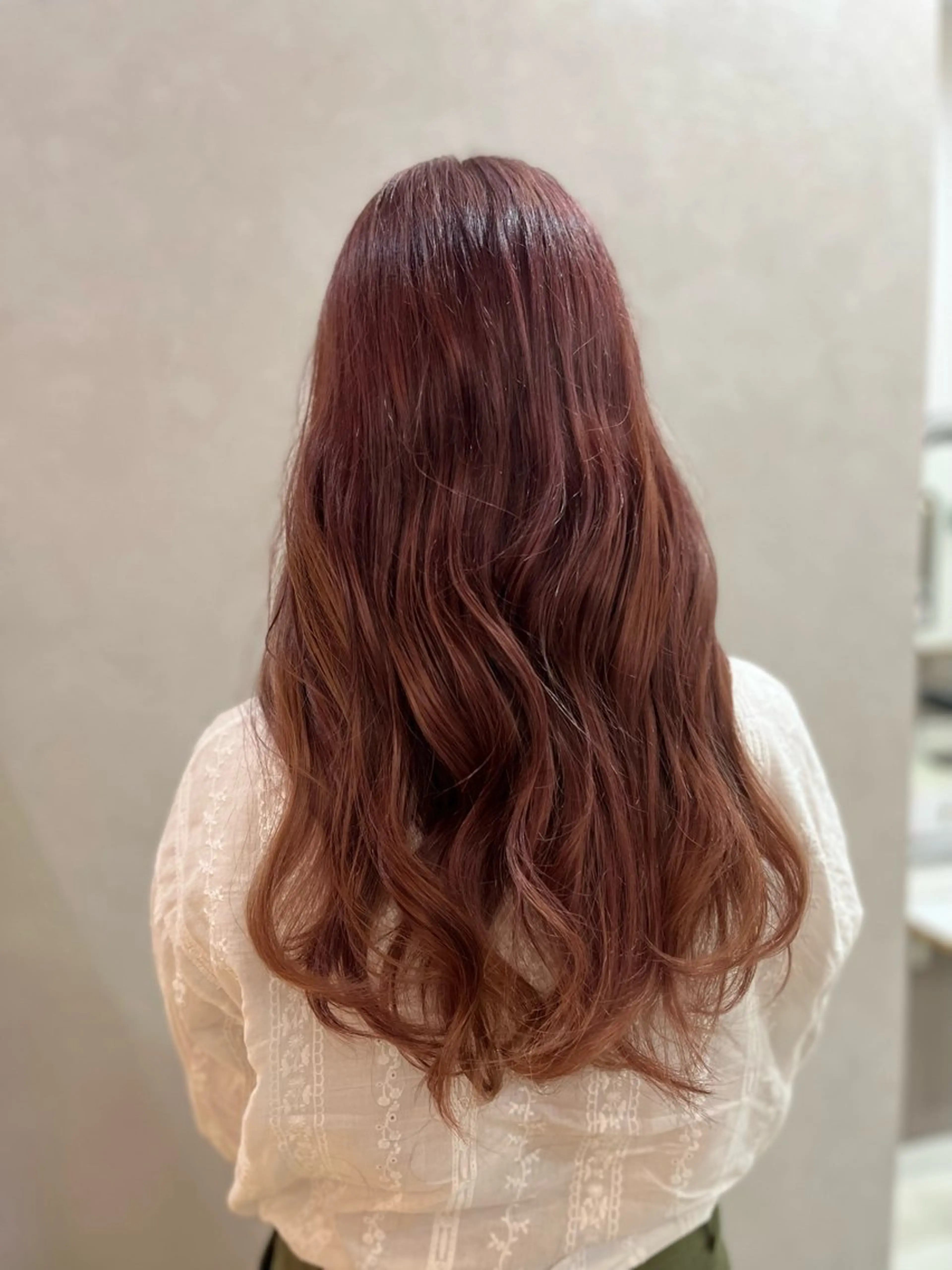 カラー ヘアカラー 艶髪🥣透明感カラー 🫧前田奈津実のヘアスタイル