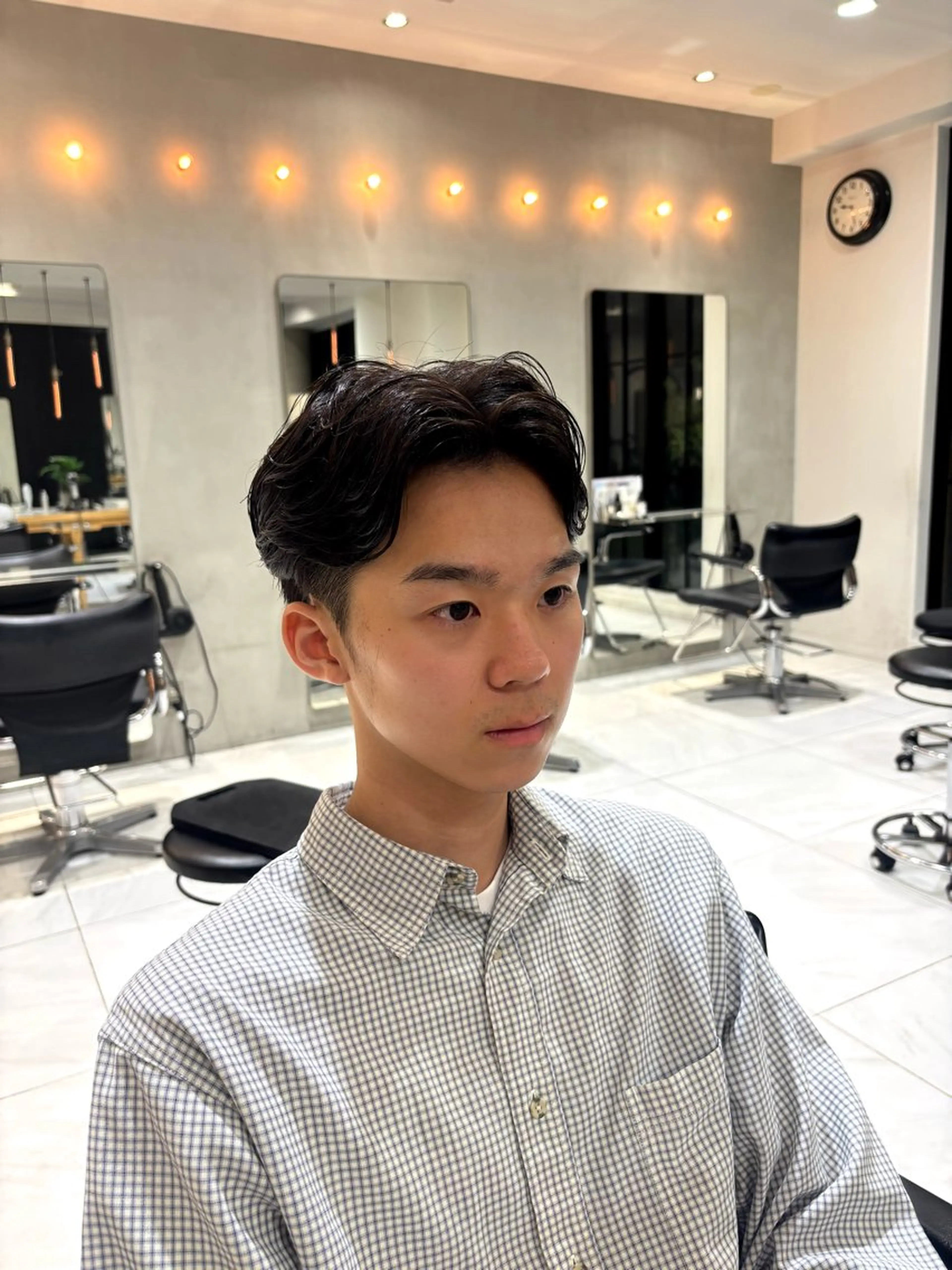 パーマ メンズ センターパート カット パーマ 莉瑠 / モデル価格募集🐃のヘアスタイル