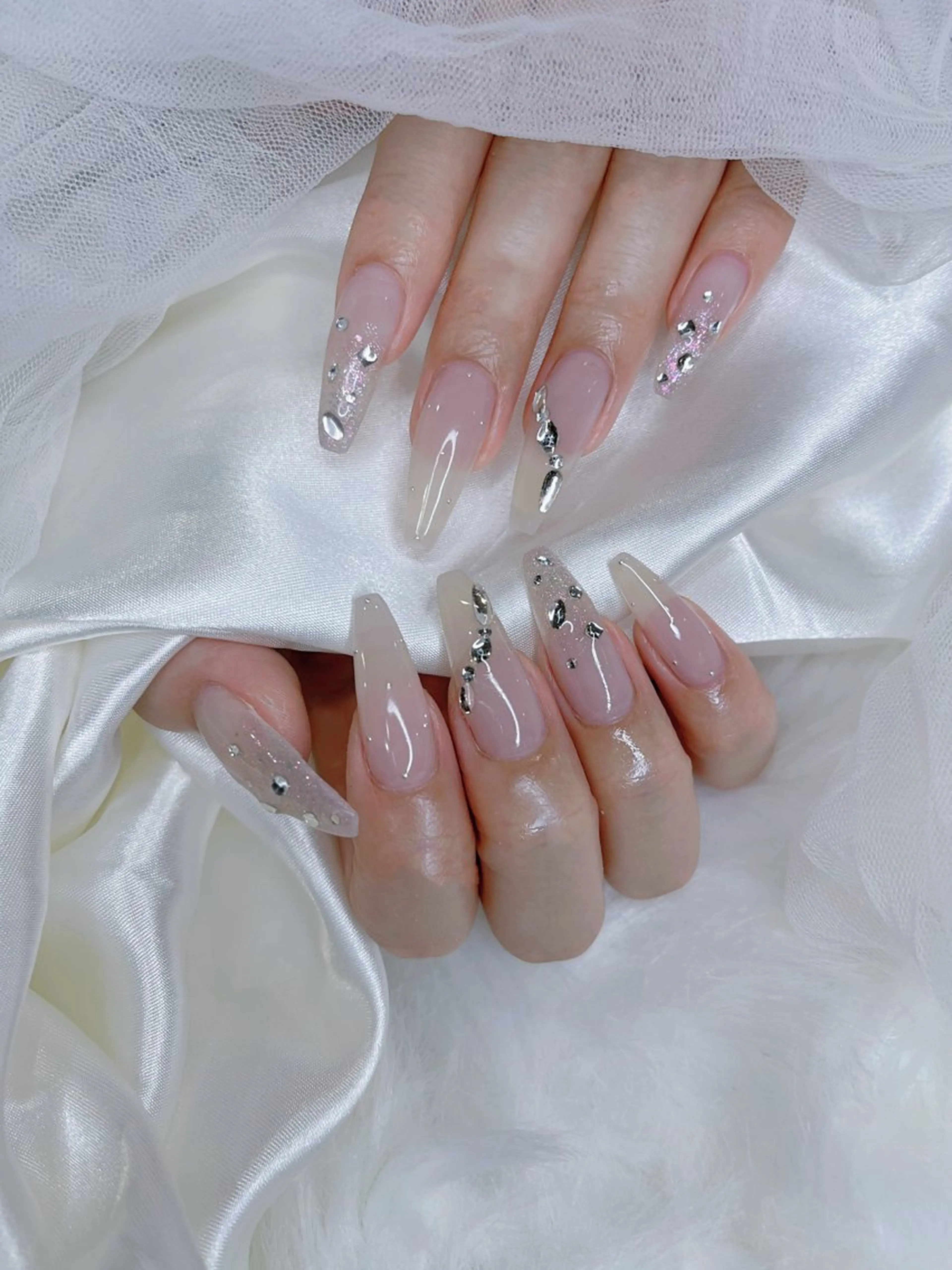 ネイル ハンドネイル Cleo伏見店🌿 Momokaのネイルデザイン