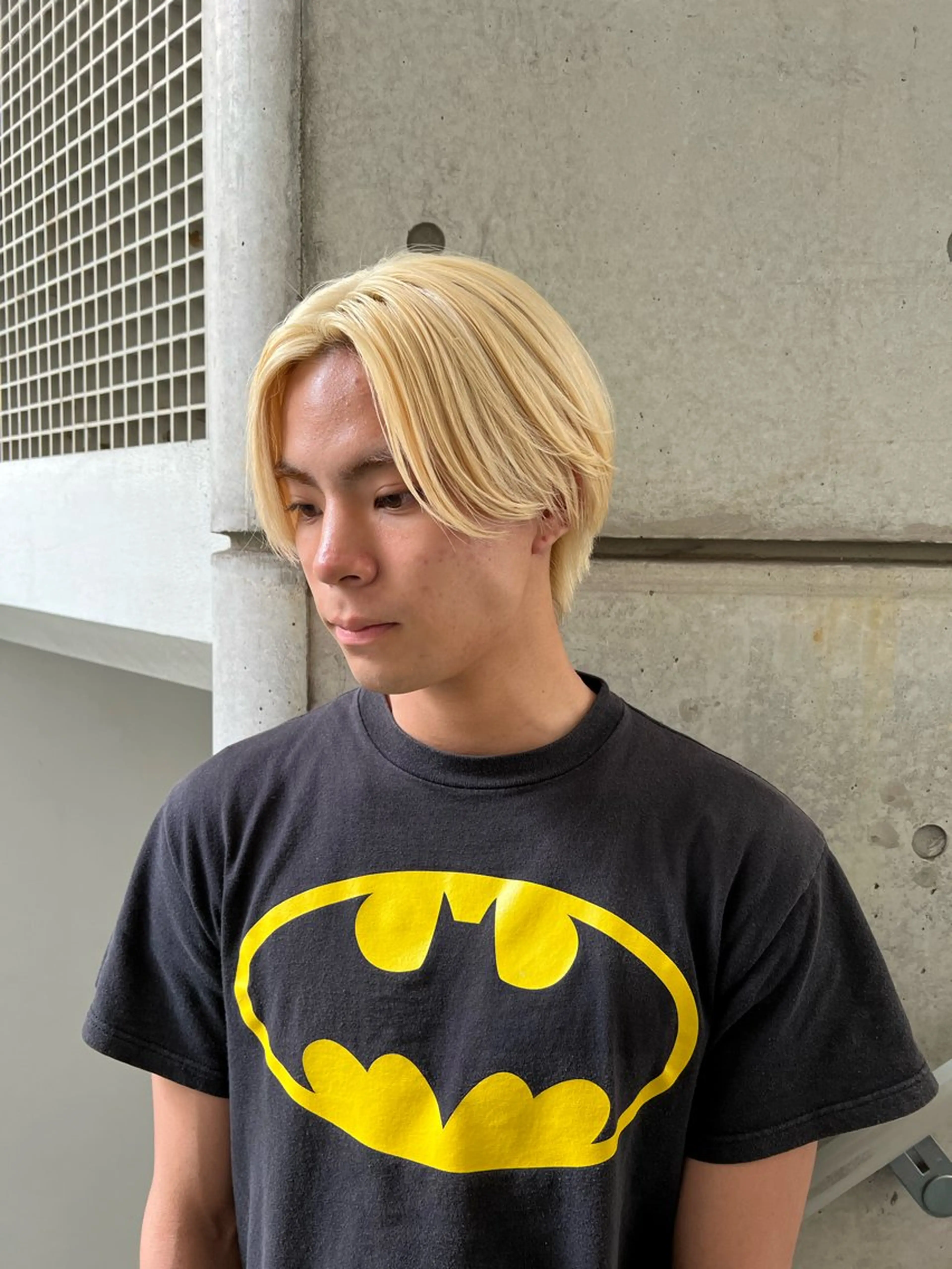 ミディアム カラー メンズ 抜きっぱなしブロンド ブロンド カット ヘアカラー Yui/ショート /シャドウパーマのヘアスタイル