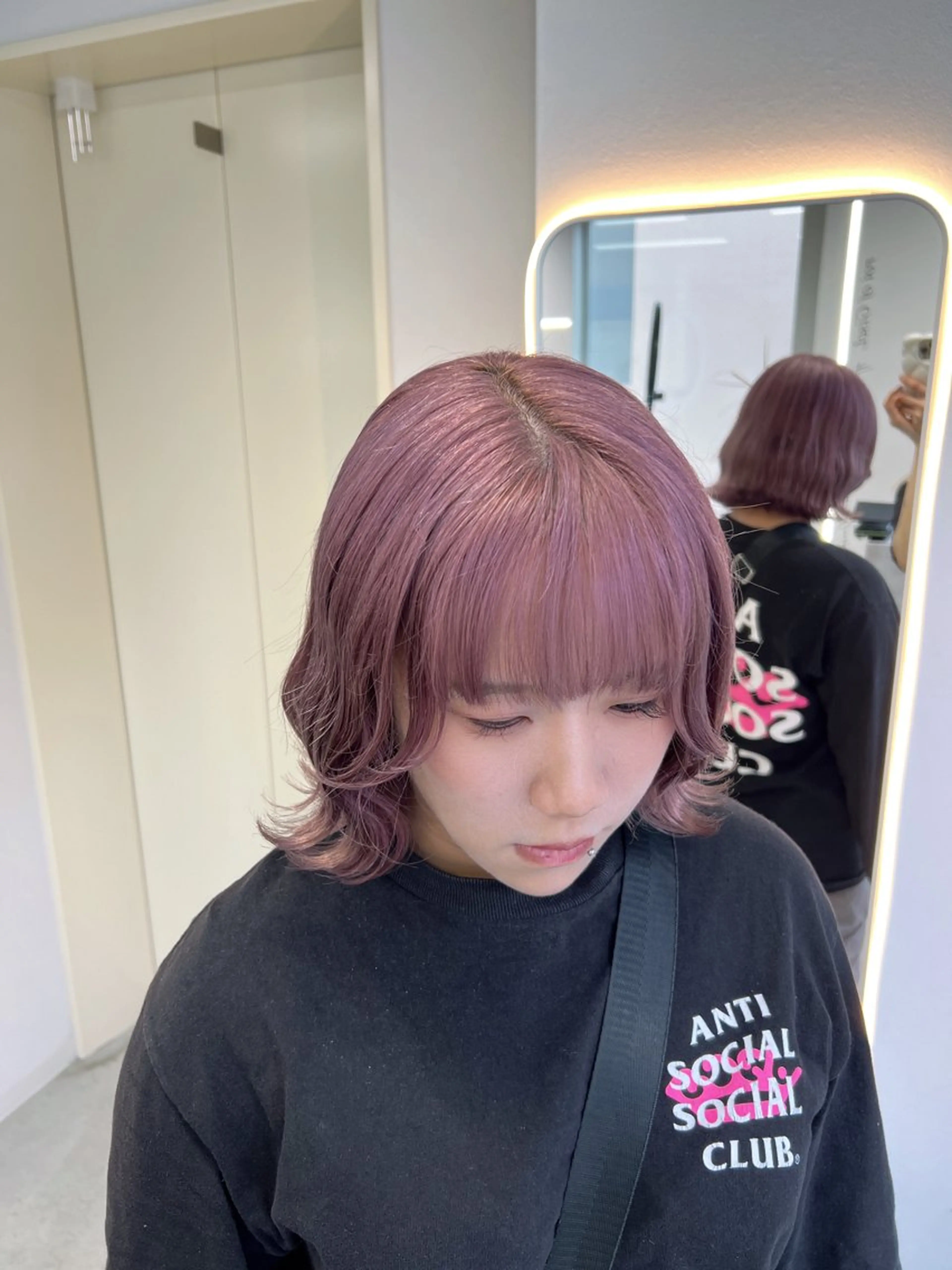 ミディアム ヘアカラー maya レイヤーカットのヘアスタイル