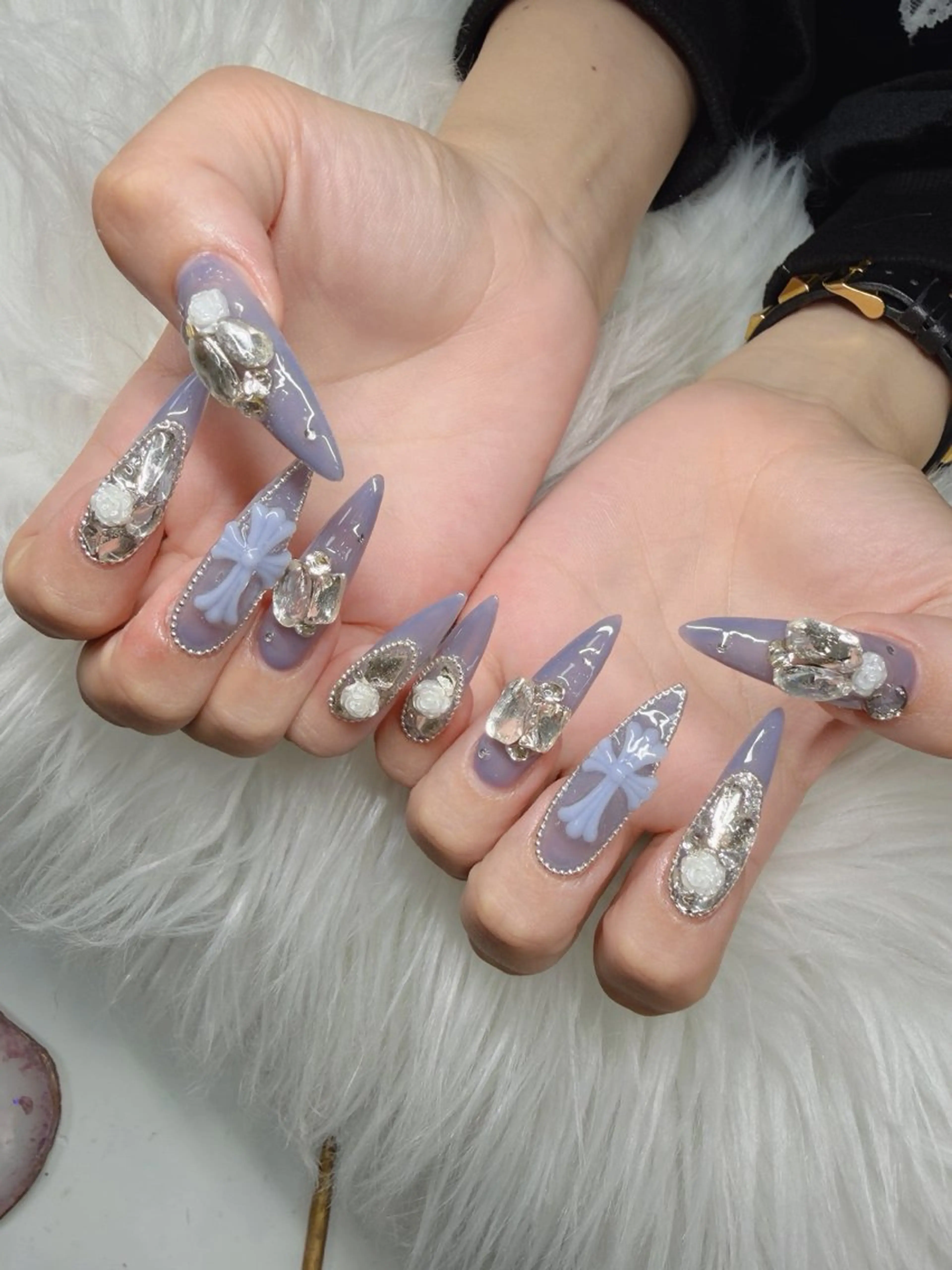 ネイル 長さ出し グラデーション 卒業式 キラキラネイル マグネットネイル Lee Nailsのネイルデザイン
