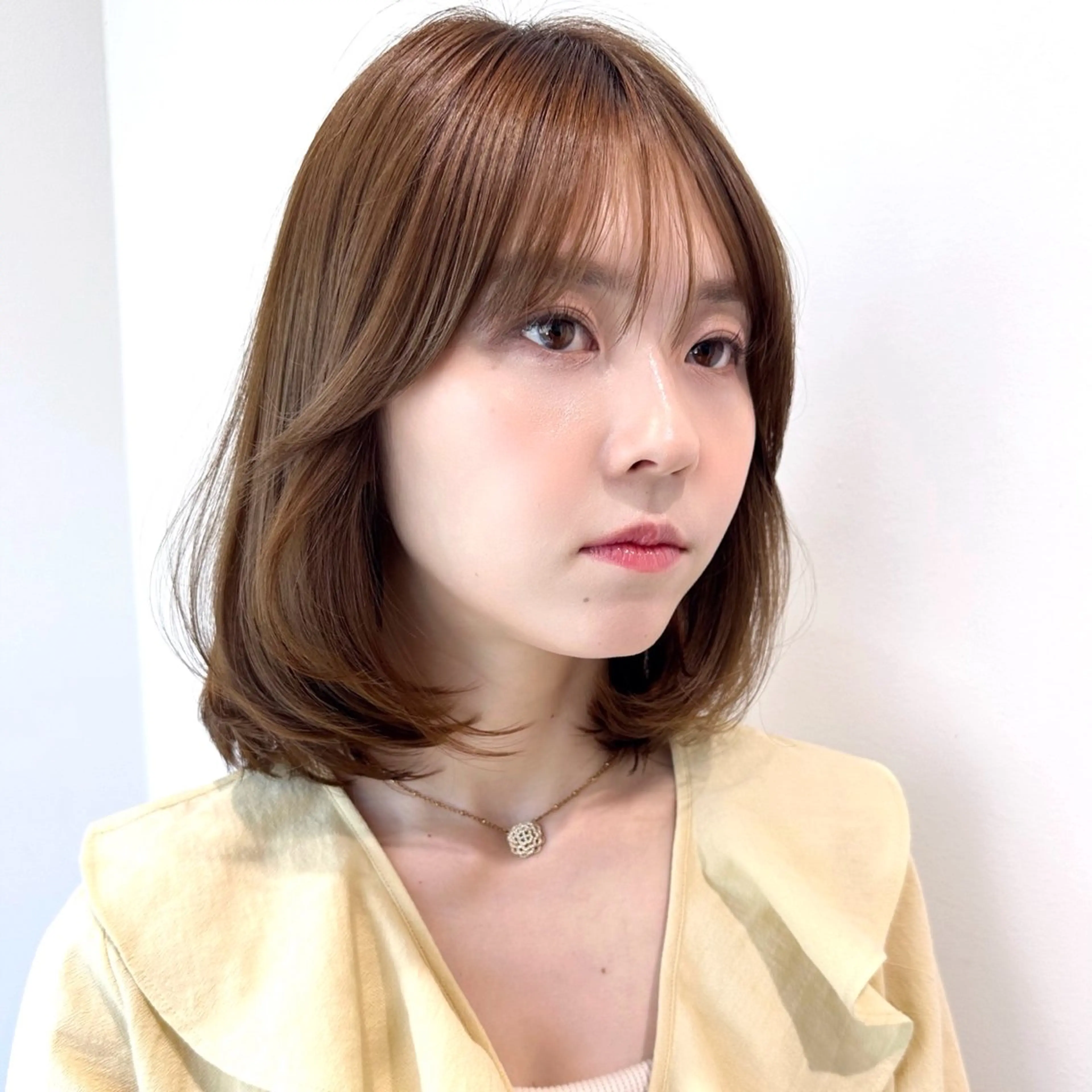 ミディアム カラー ボブ 長めボブ カット ヘアカラー take/ショート& レイヤーカット/銀座のヘアスタイル