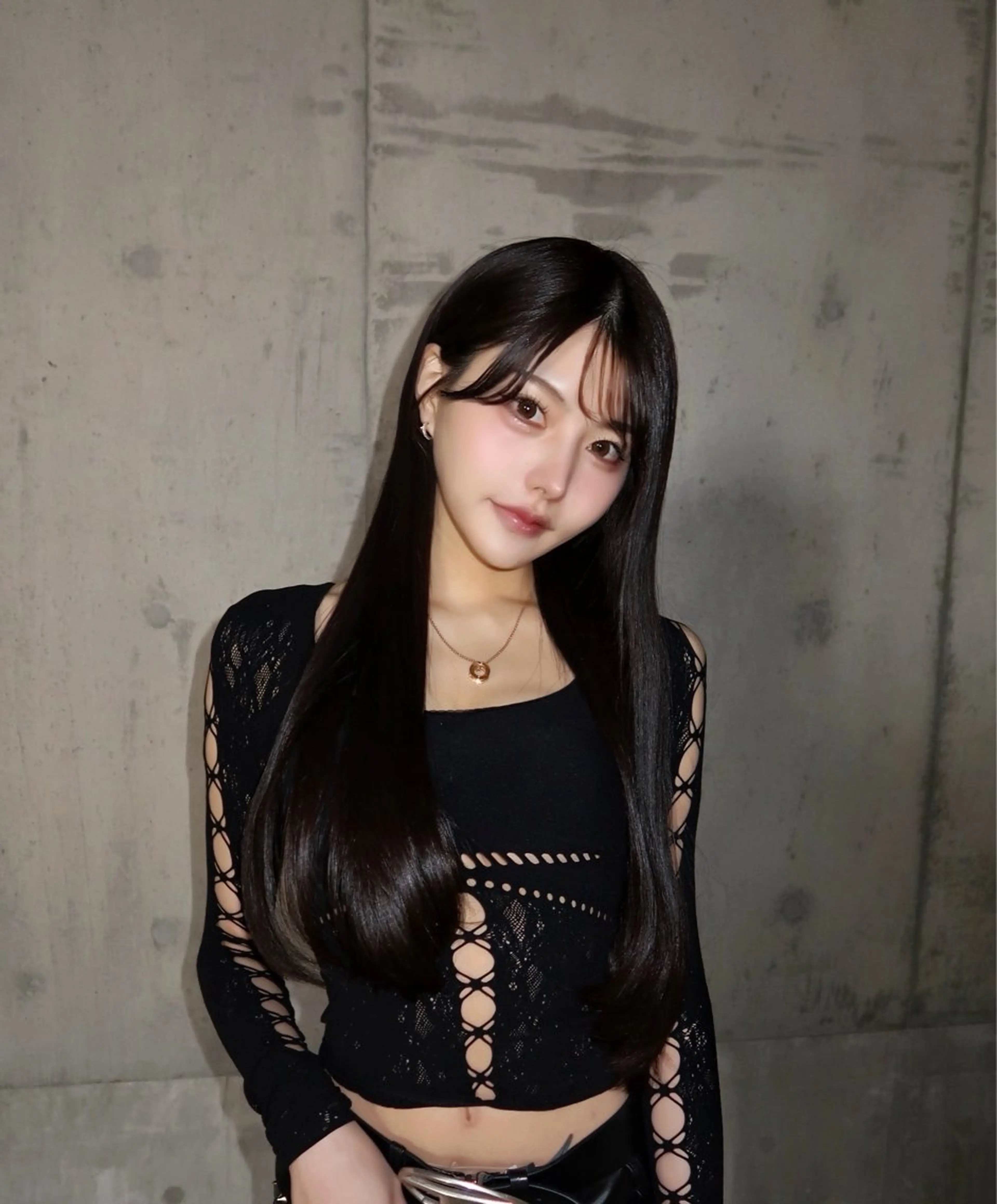 ロング ハッシュカット ハイレイヤー レイヤーカット 吉村 駿佑のヘアスタイル