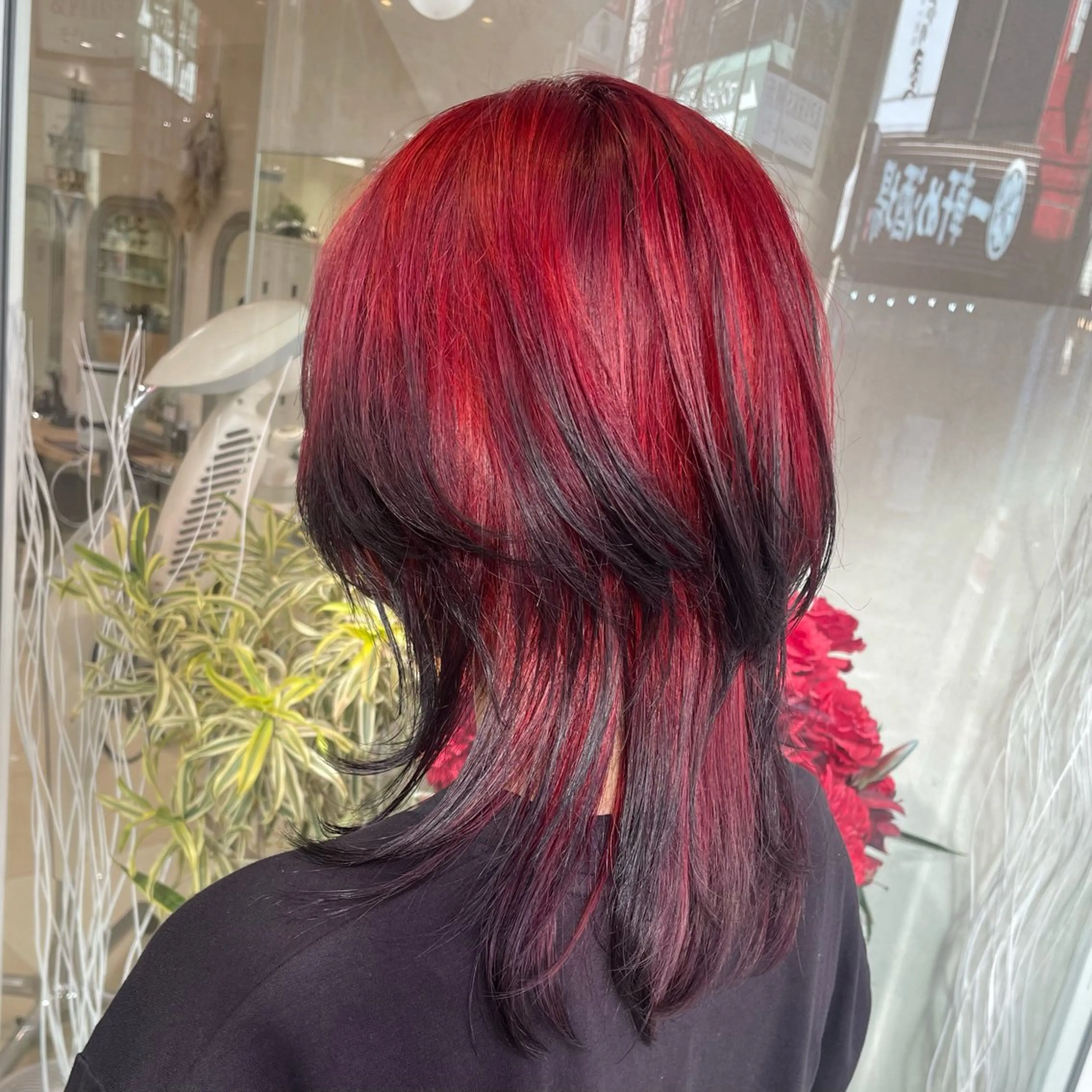 ミディアム ウルフカット カット ヘアカラー トリートメント ⚜️ウルフカット⚜️ タナミ　ミハルのヘアスタイル