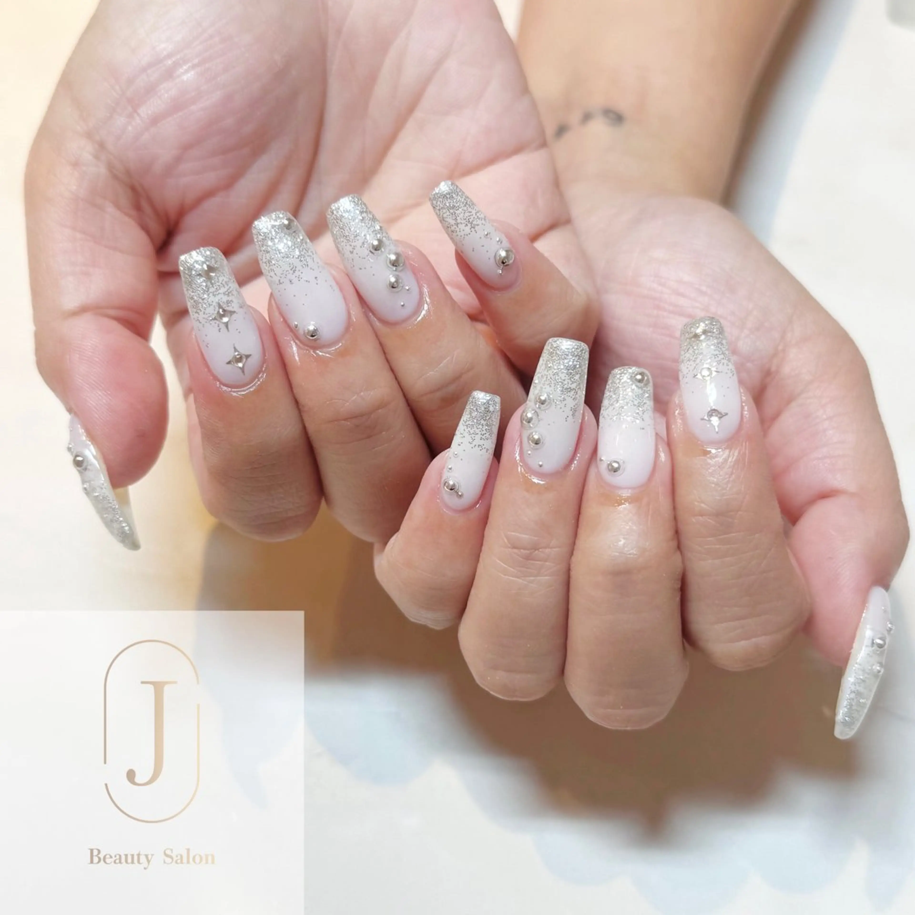 ネイル ハンドネイル Nail Salon Luna.RINAのネイルデザイン