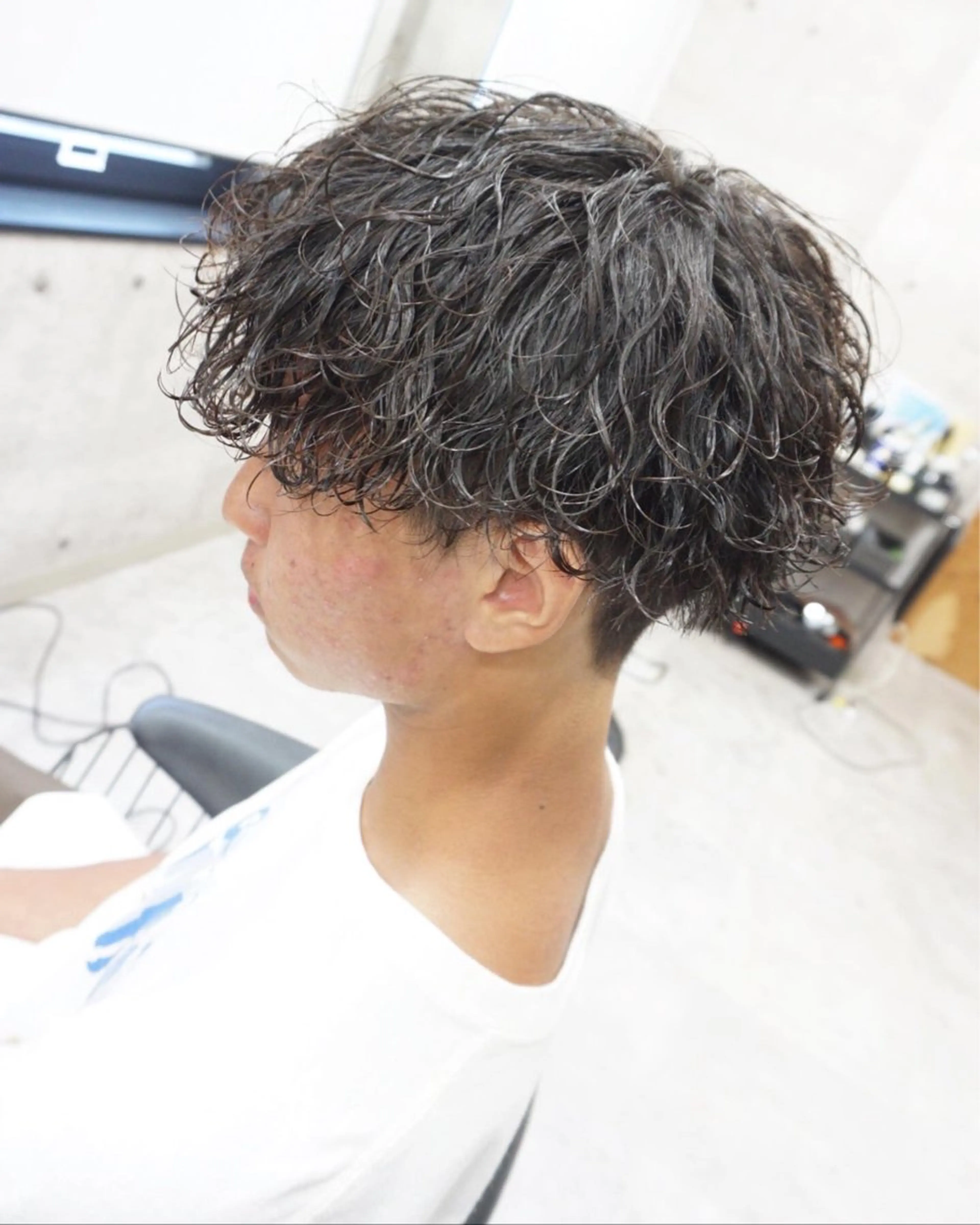 メンズ メンズパーマ プードルパーマ メンズツイストパーマ 波巻きパーマ プードルパーマ カット パーマ hair teria ryu 大塚のヘアスタイル