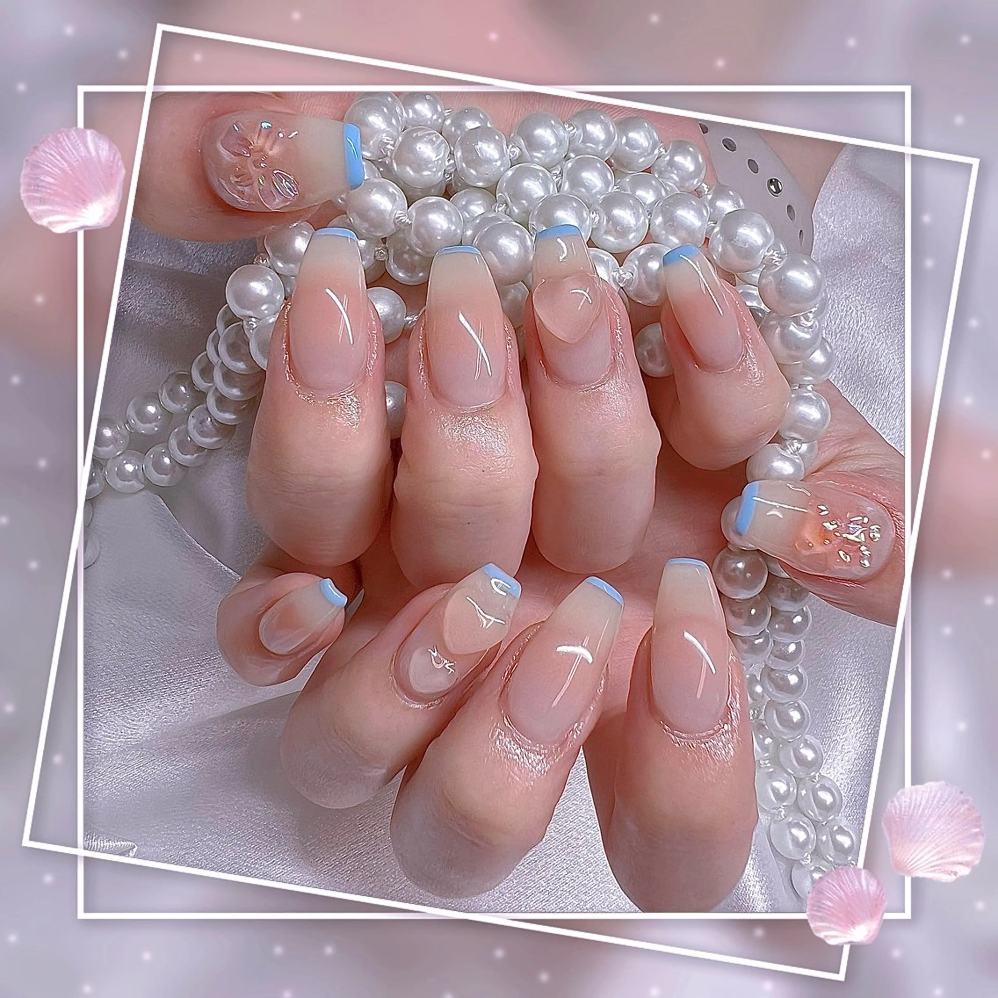 ネイル フレンチネイル グラデーション キラキラネイル 韓国ネイル マグネットネイル ハンドネイル Chill Nailsalonのネイルデザイン