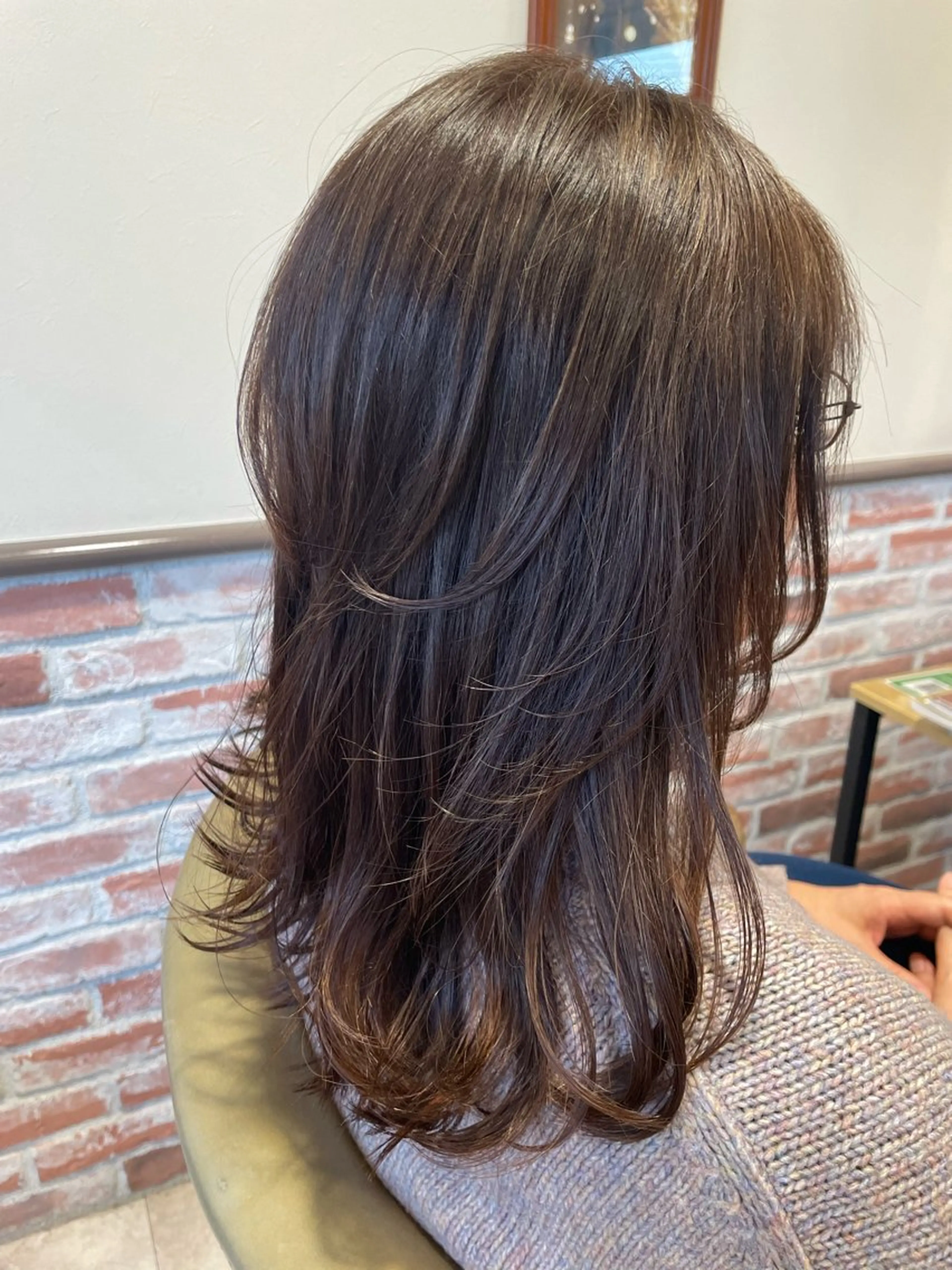 セミロング カラー YUSICA  所沢 イマムラ✳︎✴︎のヘアスタイル