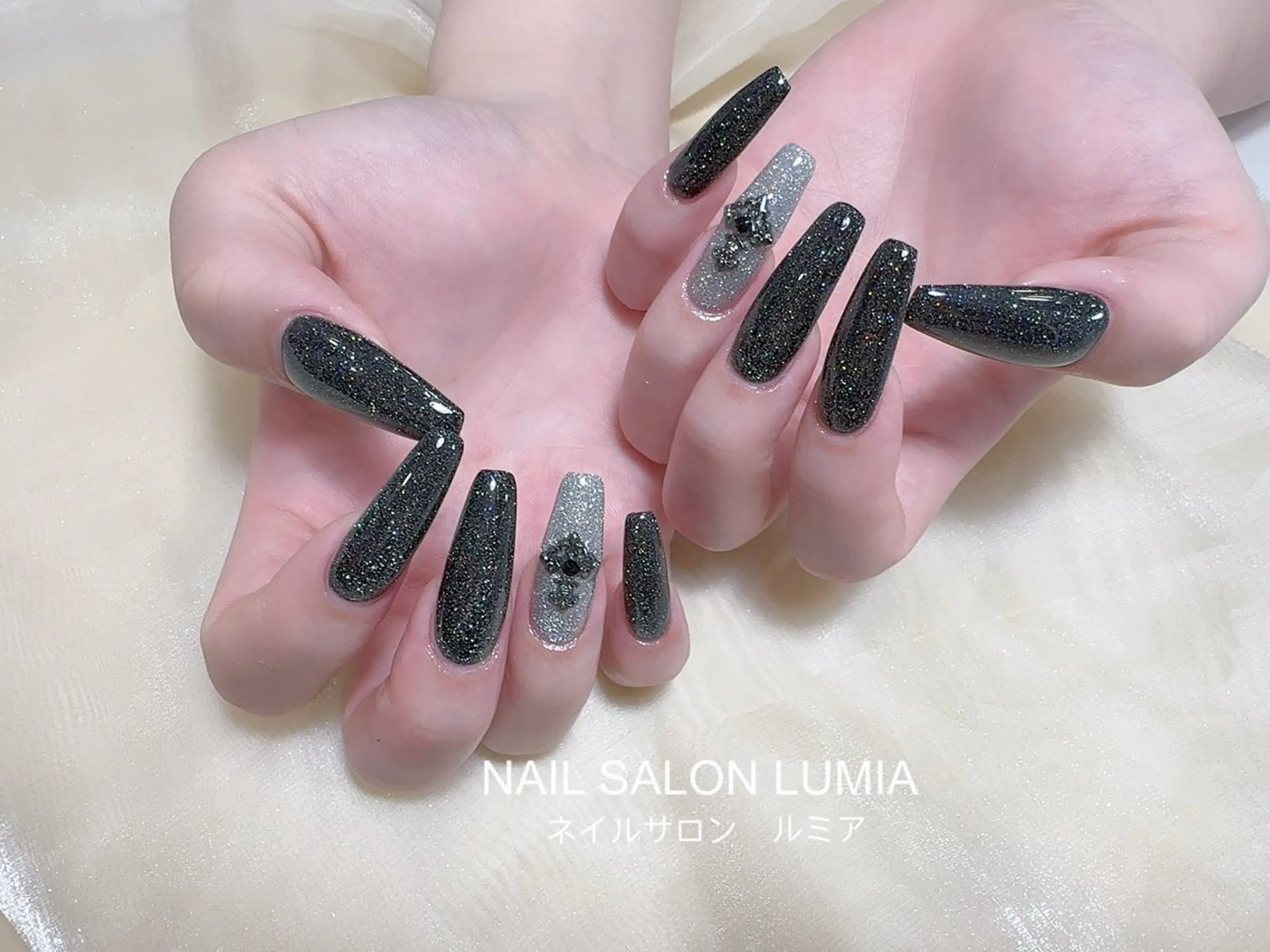 ネイル ハンドネイル ネイルサロン ルミア Lumia 店長のネイルデザイン