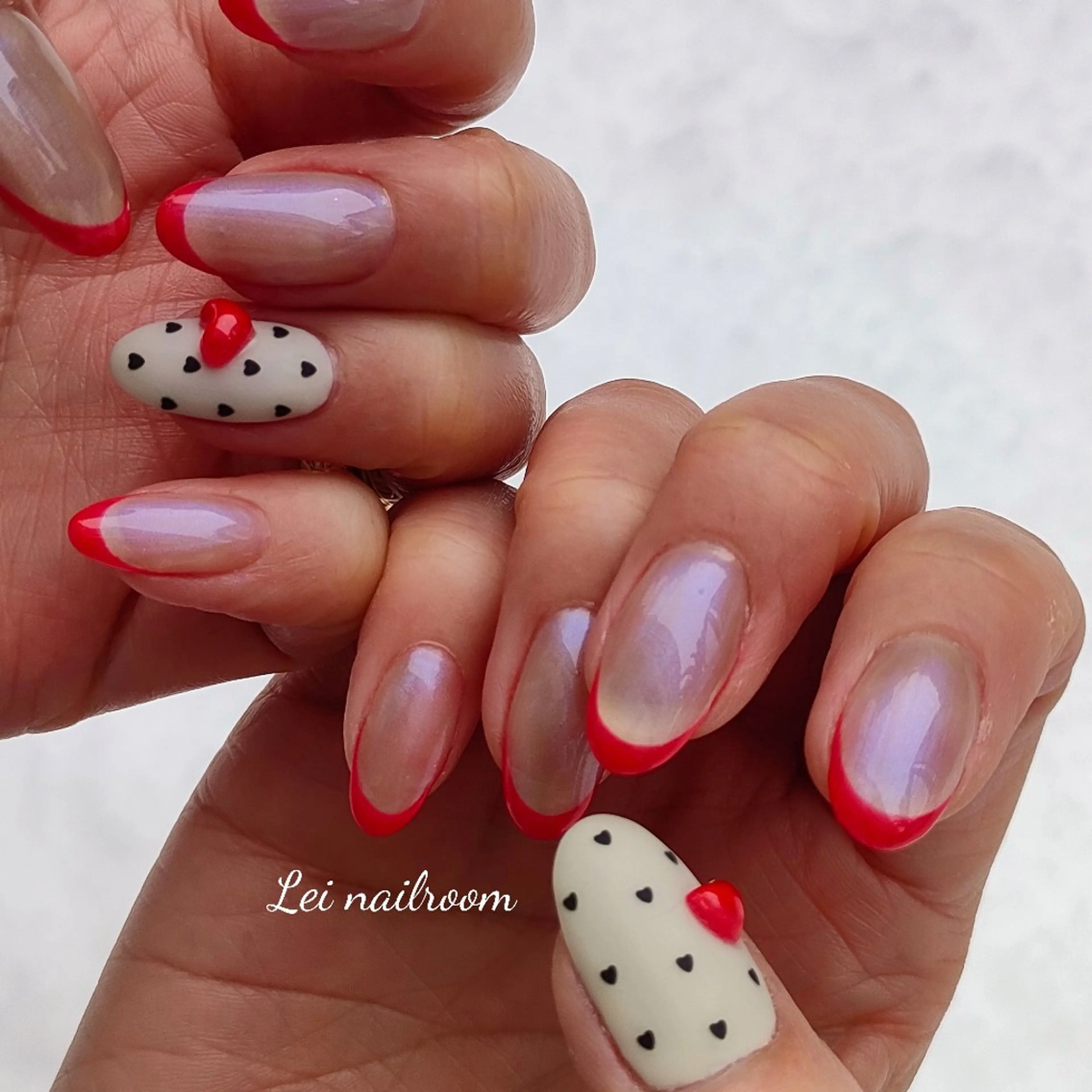 ネイル フレンチネイル ハート マットネイル ぷっくりネイル 赤色 lei🌼 nailroomのネイルデザイン