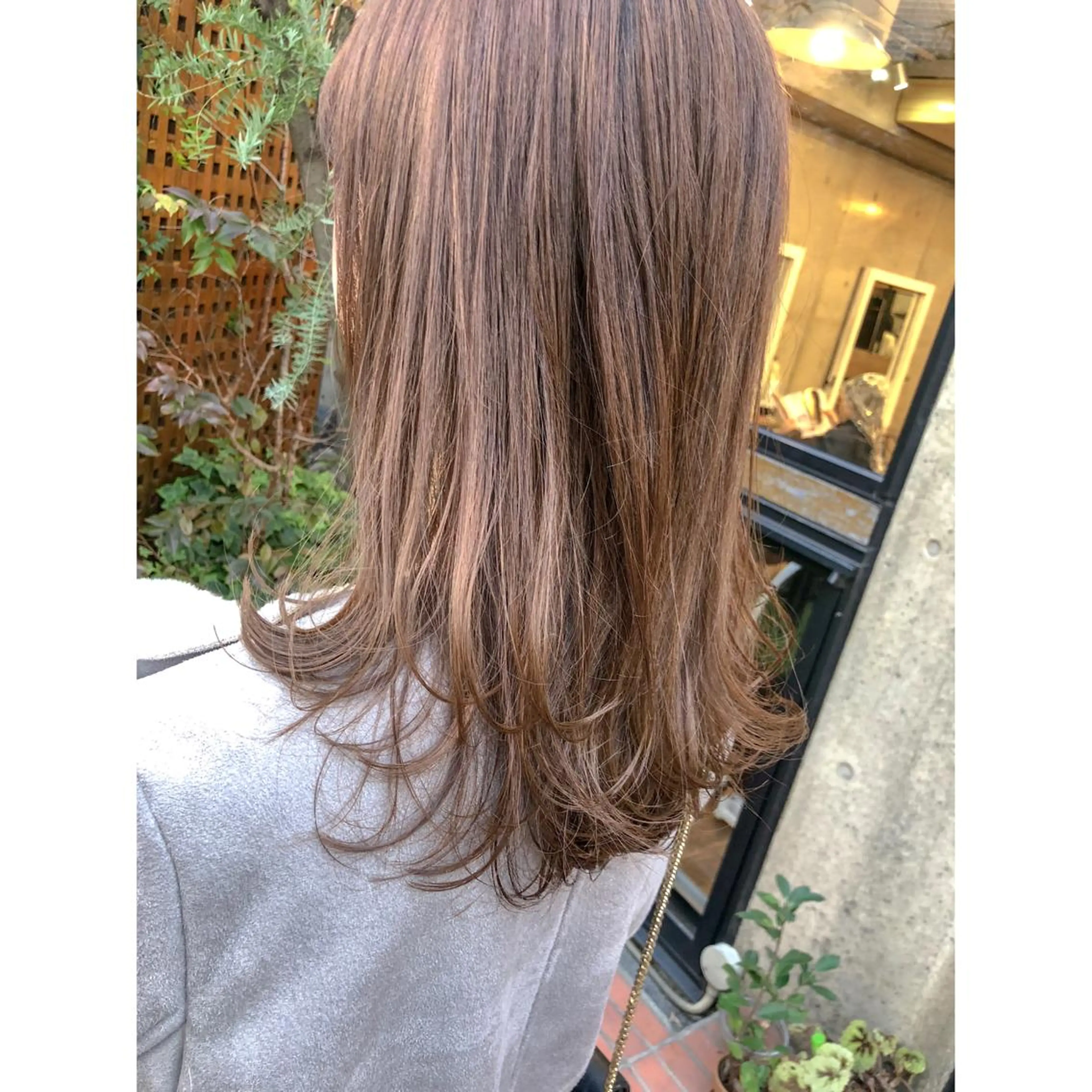 ミディアム カラー ベージュカラー 透明感カラー ミルクティーベージュ カット ヘアカラー トリートメント ヘアセット センスをお届けします 大谷将生infpのヘアスタイル