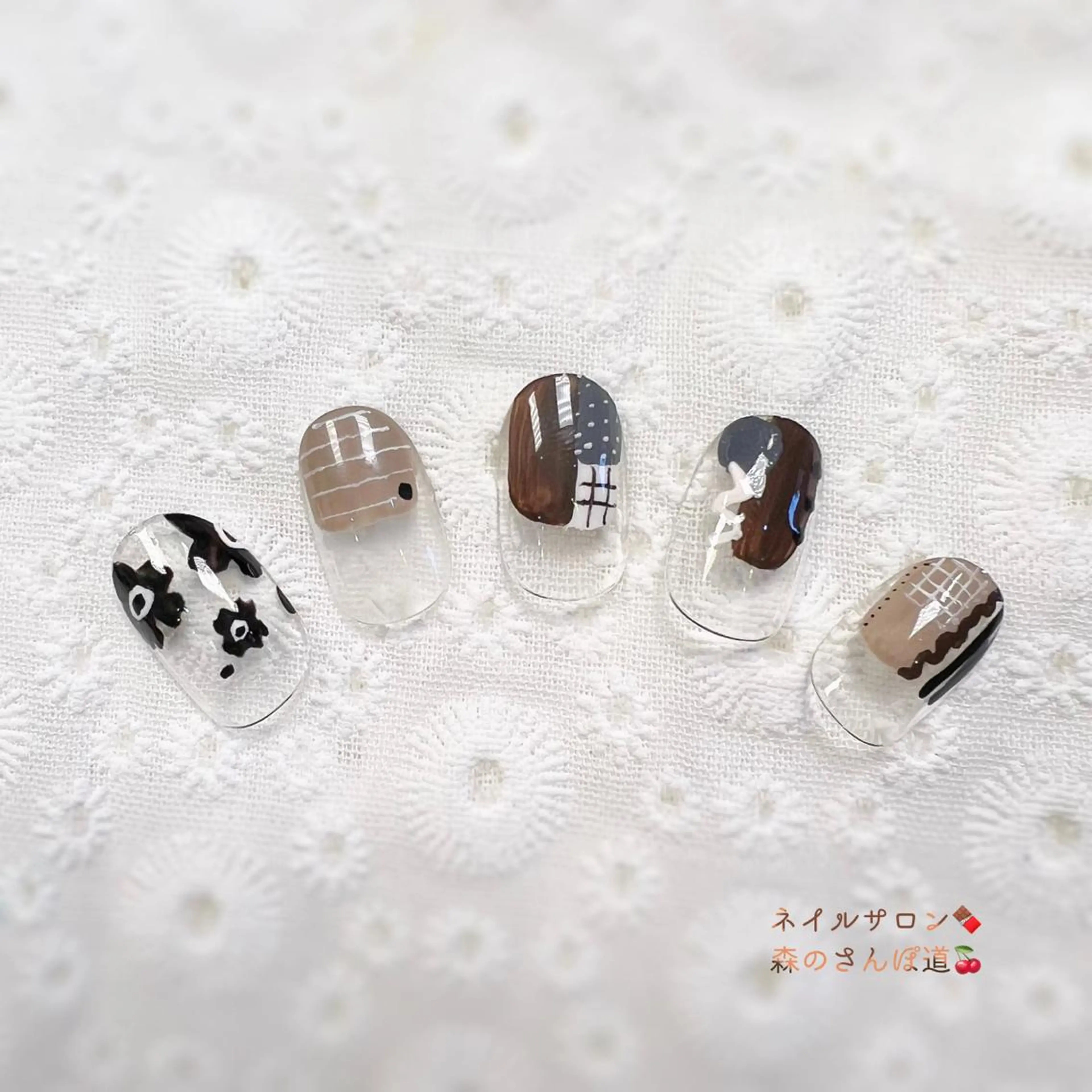 ネイル ショートネイル 森のさんぽ道のネイルデザイン