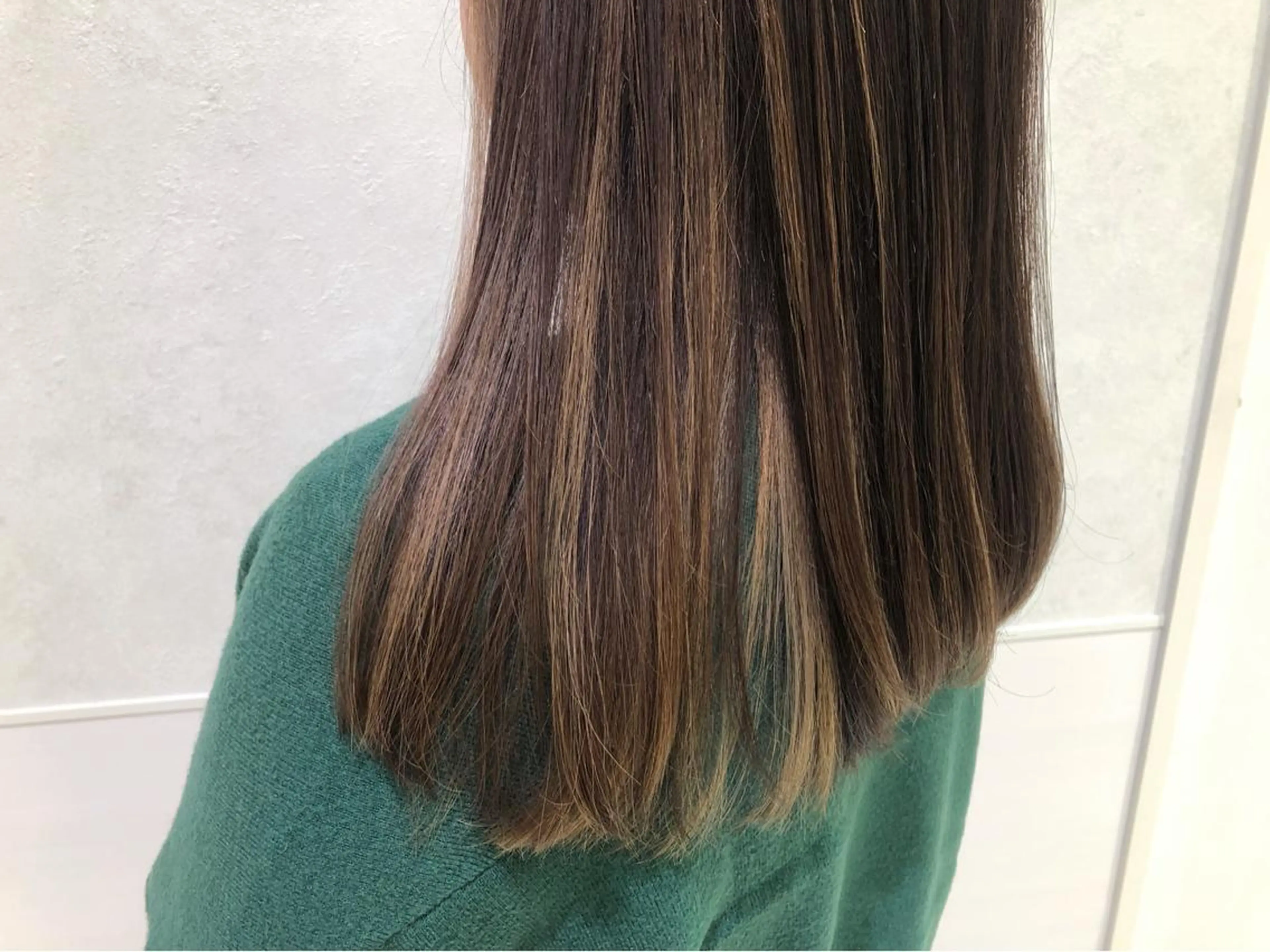セミロング カット ヘアカラー トリートメント 小松崎 結花のヘアスタイル