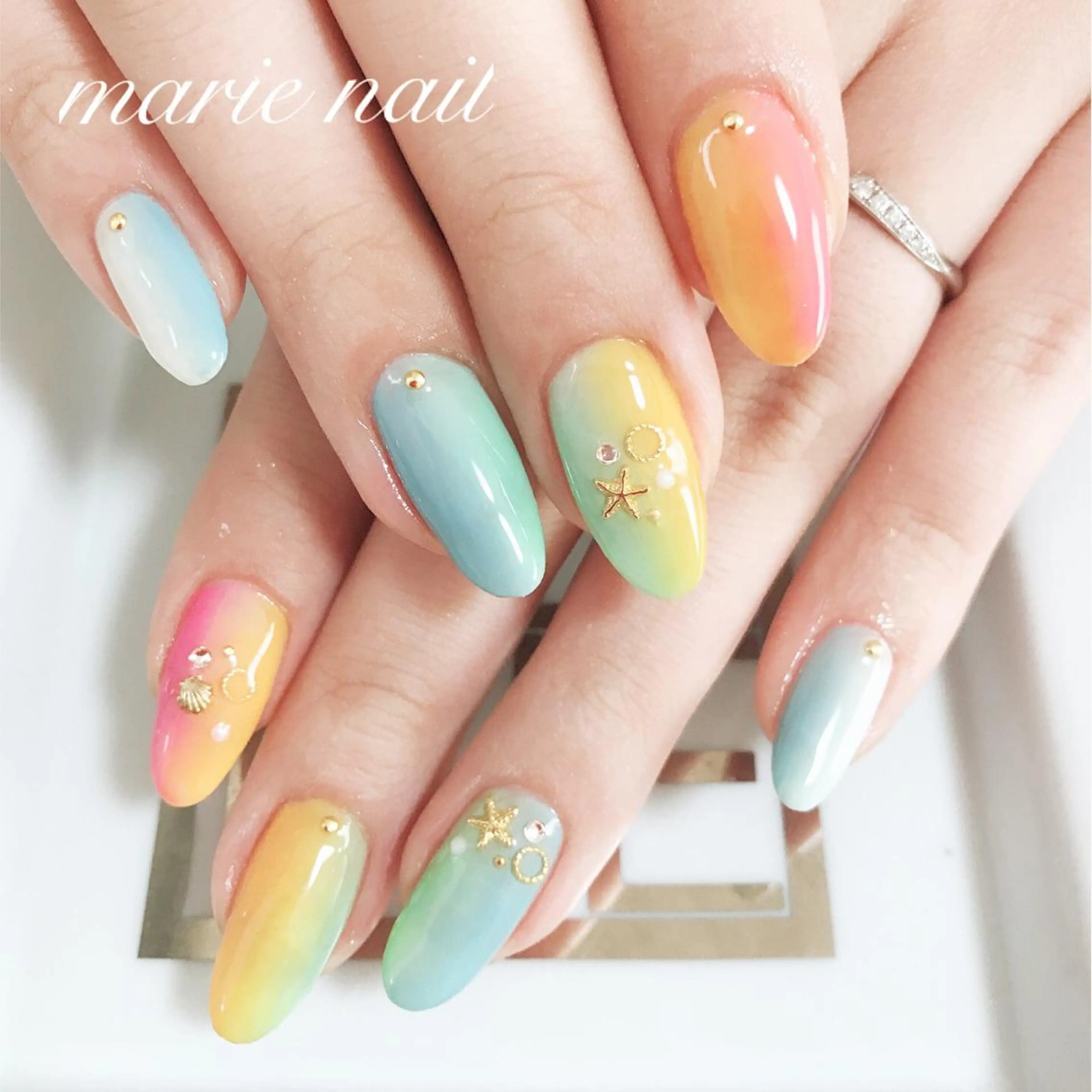 ネイル アートネイル marie nailのネイルデザイン