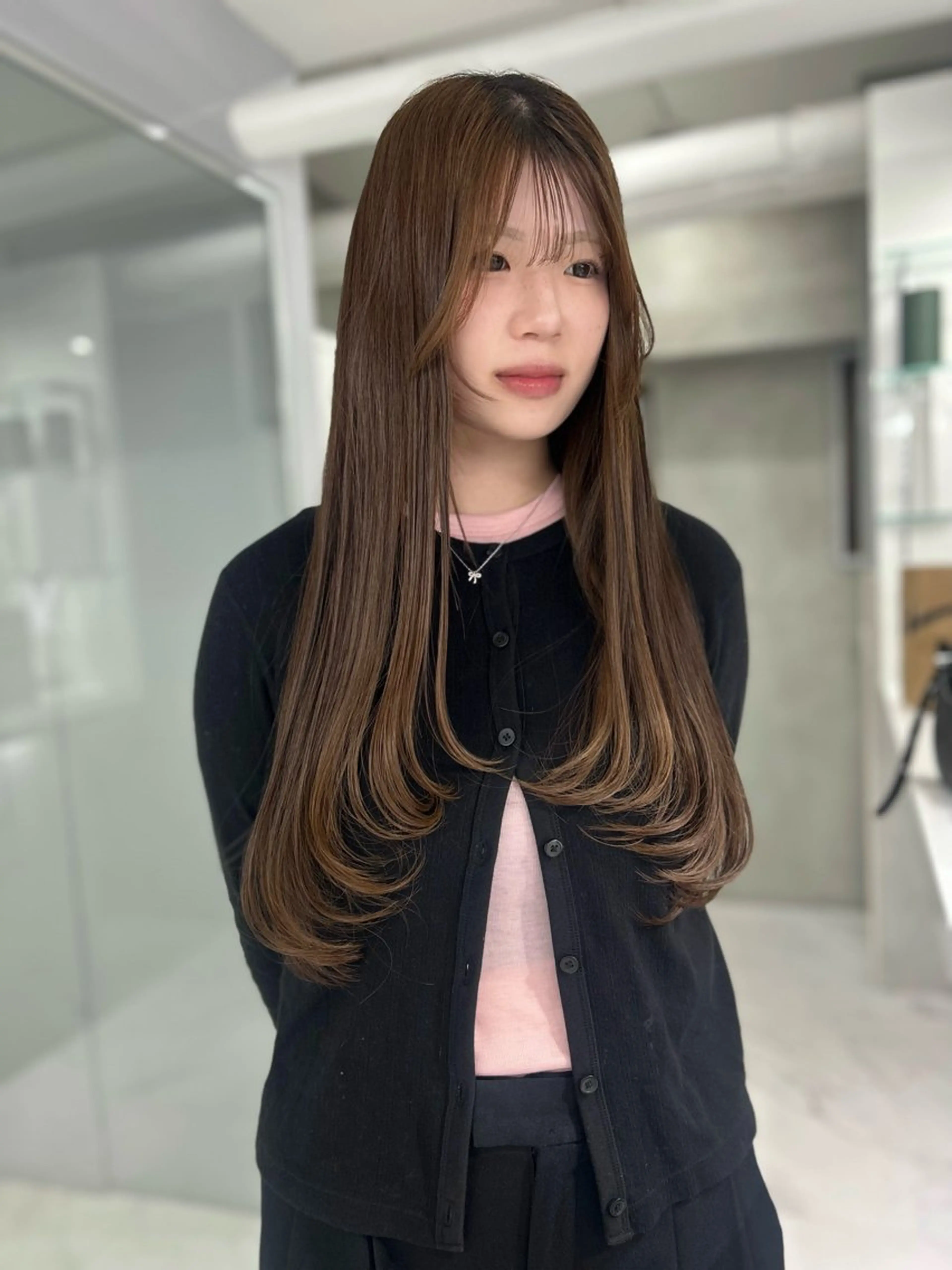 ロング カット ️💜akari💜 ハイトーン/レイヤーのヘアスタイル