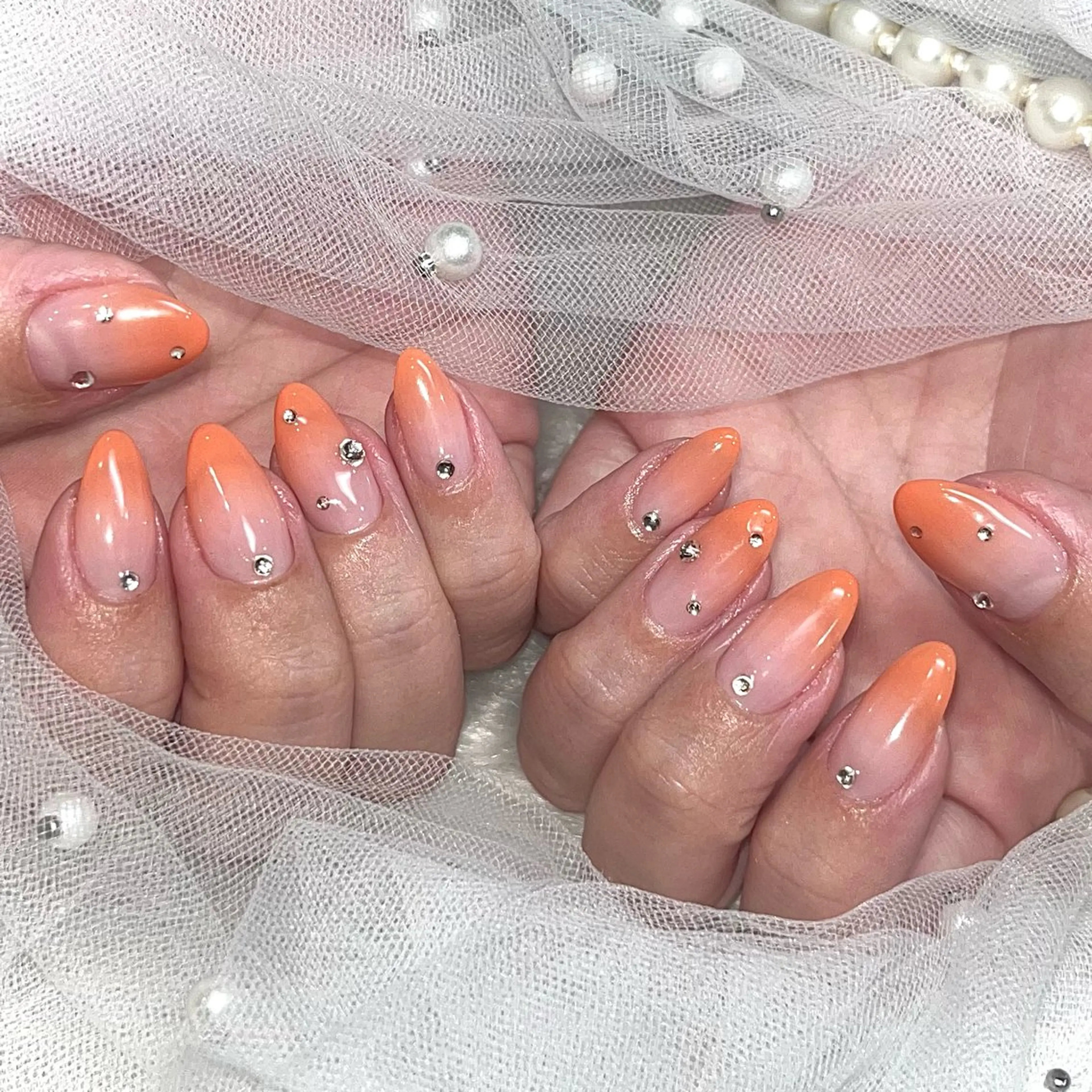 ネイル オレンジ Zir nail🪽 Otohaのネイルデザイン