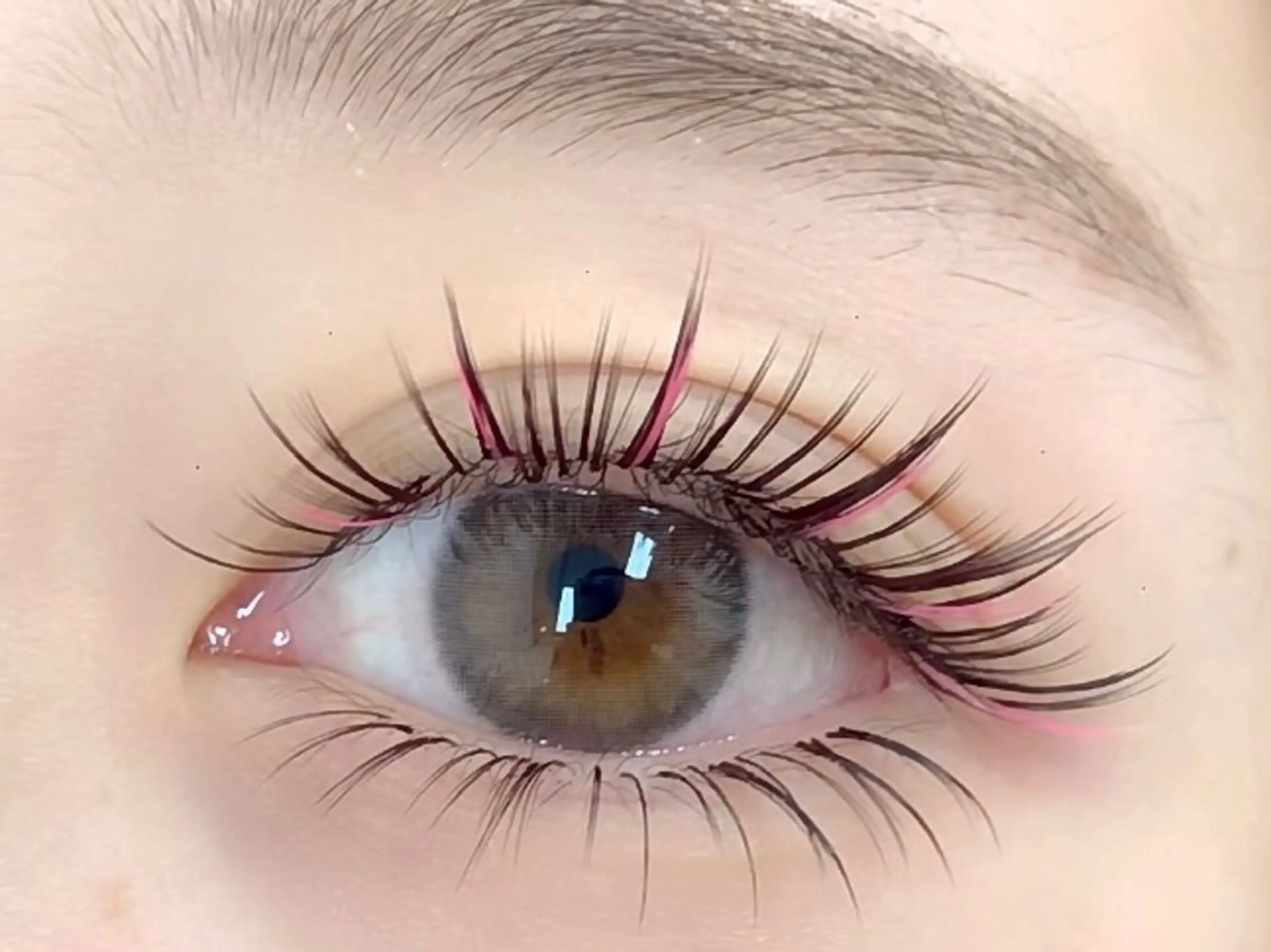 マツエク・マツパ 束感まつ毛 カラーマツエク フラットラッシュ パリジェンヌラッシュリフト まつげパーマ マツエク 竹田 あきのマツエク・マツパデザイン