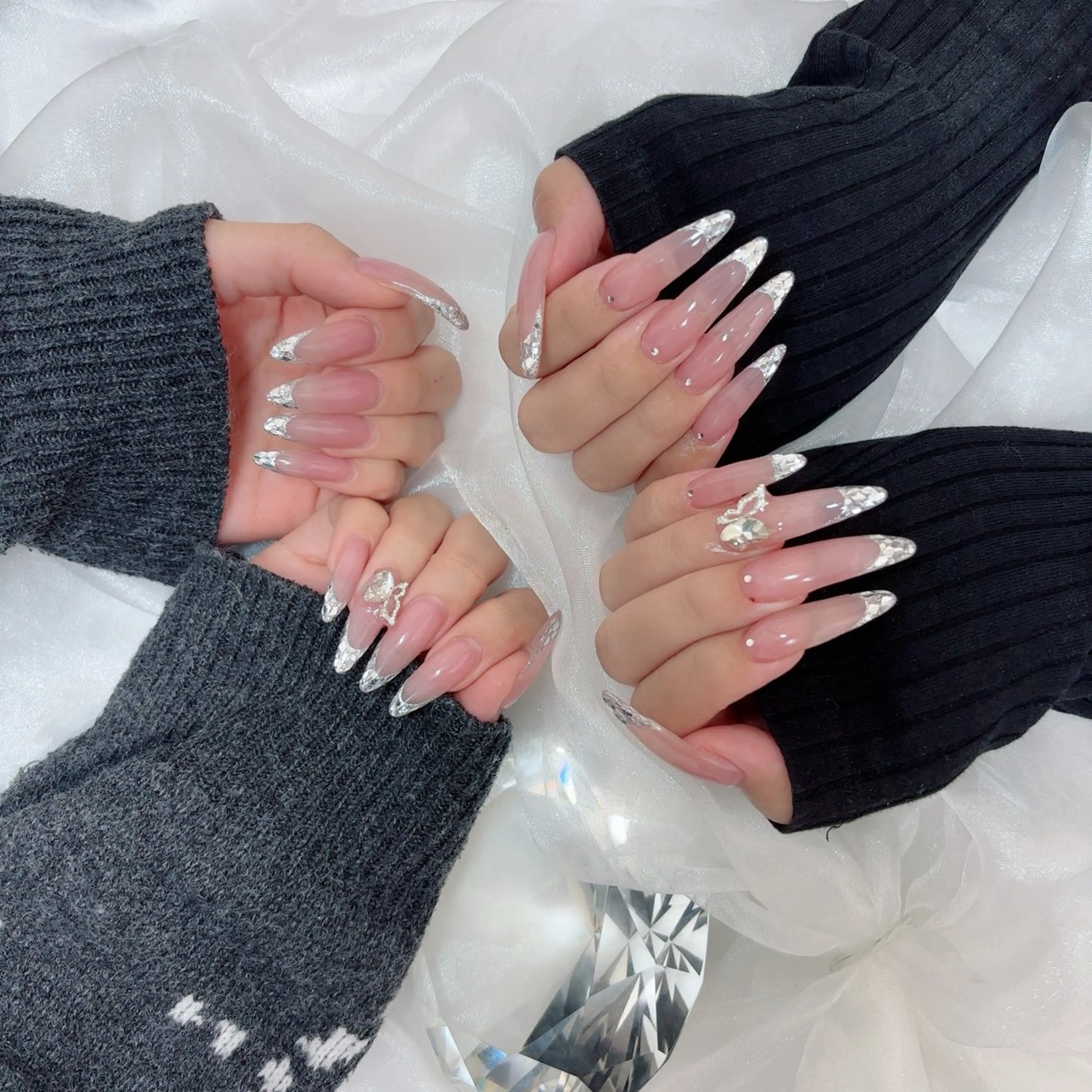 ネイル オーロラネイル フットネイル 氷ネイル・うるうるネイル キラキラネイル 韓国ネイル ハンドネイル Lance nailのネイルデザイン