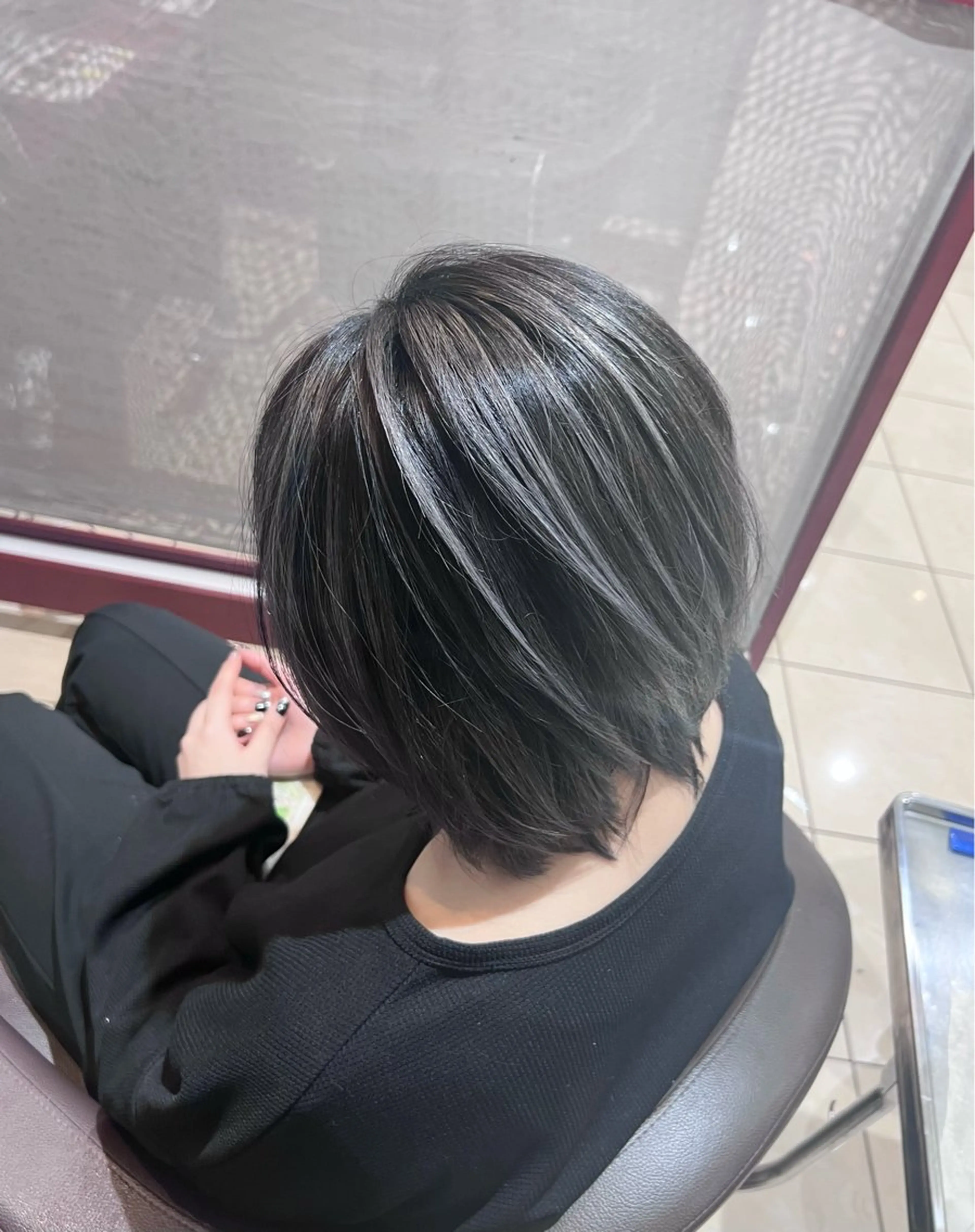 ショート カラー 坂本 優輝のヘアスタイル