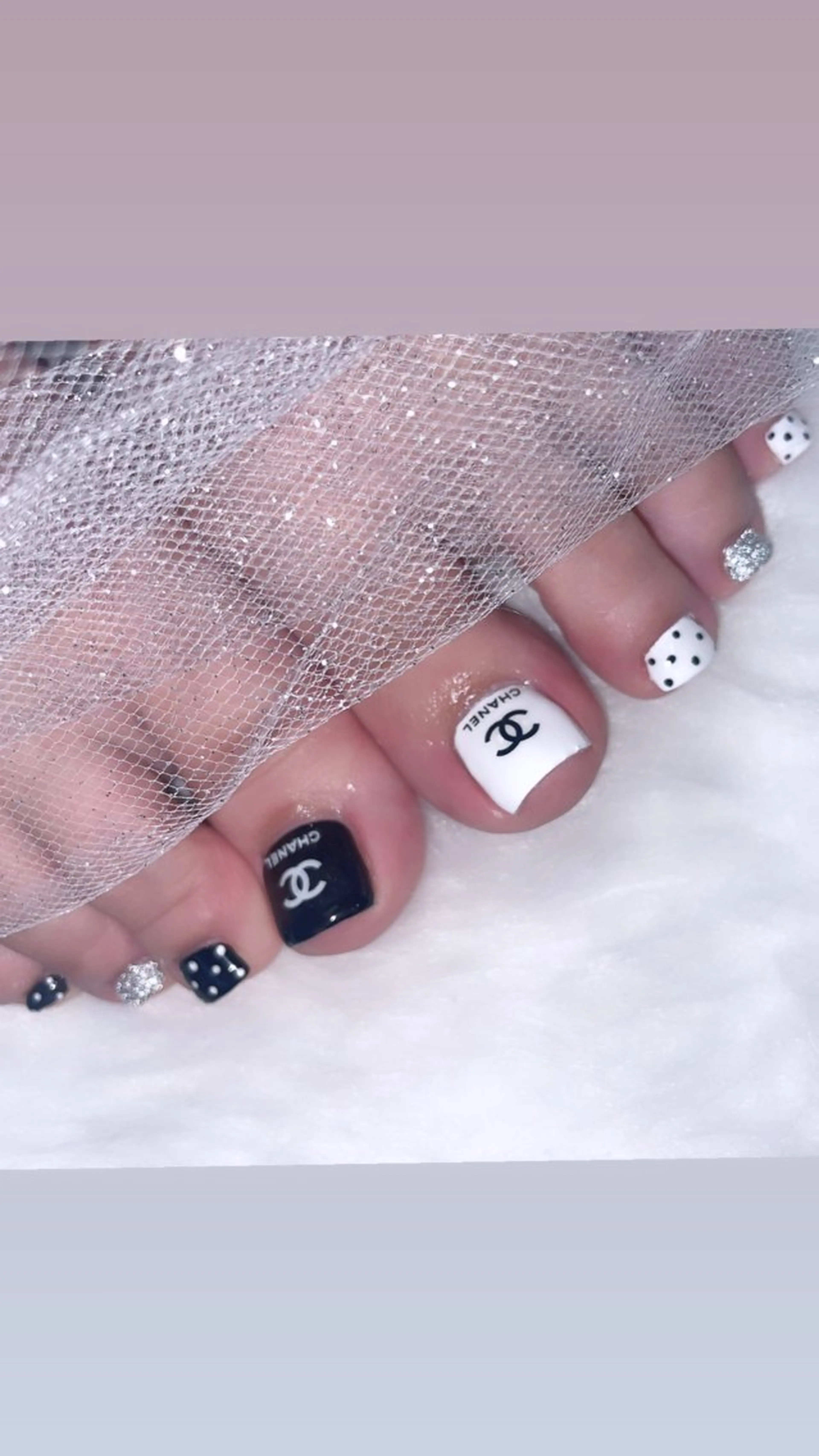 ネイル フットネイル 高草木 桃香のネイルデザイン