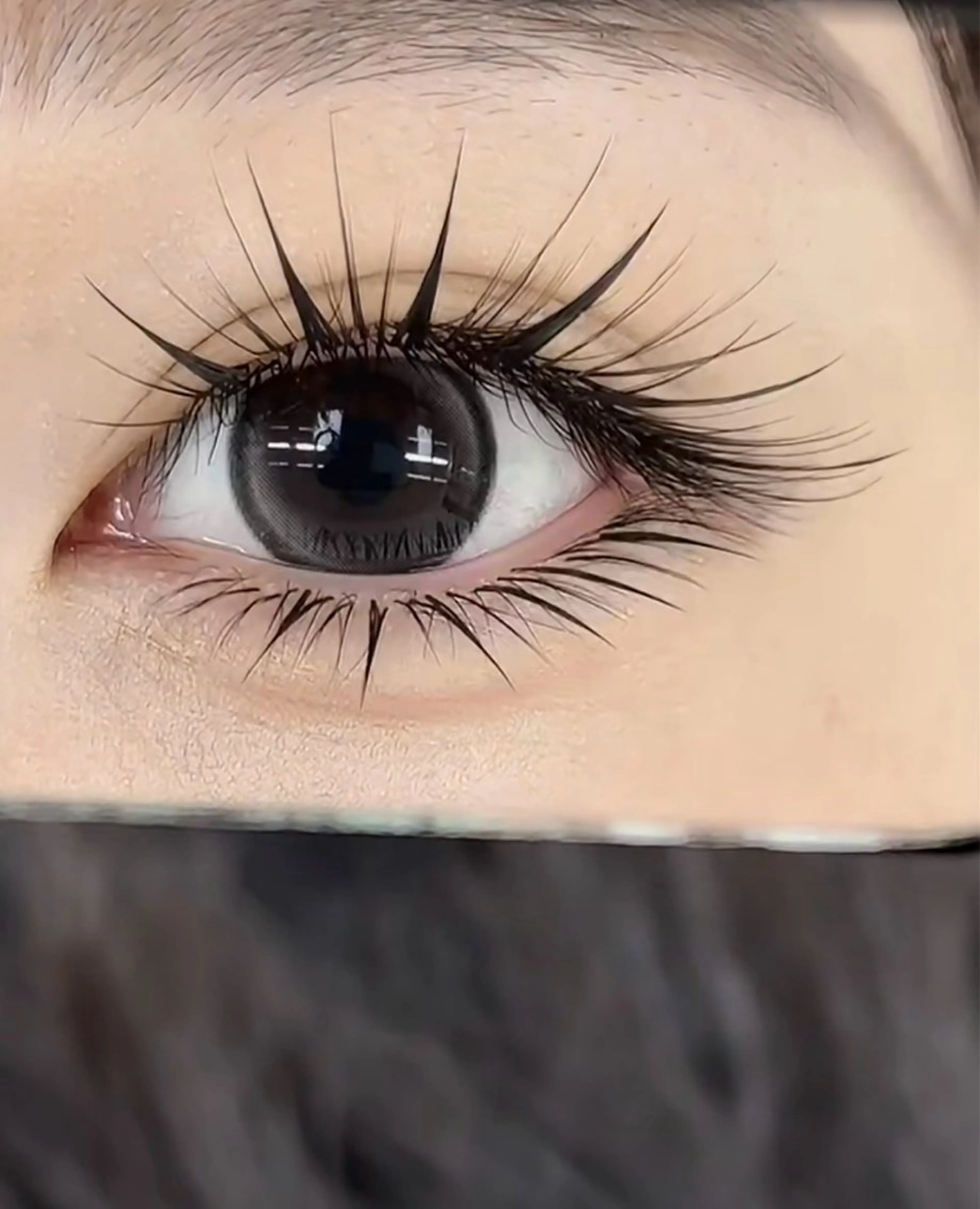 マツエク・マツパ 束感まつ毛 カラーマツエク フラットラッシュ パリジェンヌラッシュリフト まつげパーマ ミユ 横浜のマツエク・マツパデザイン