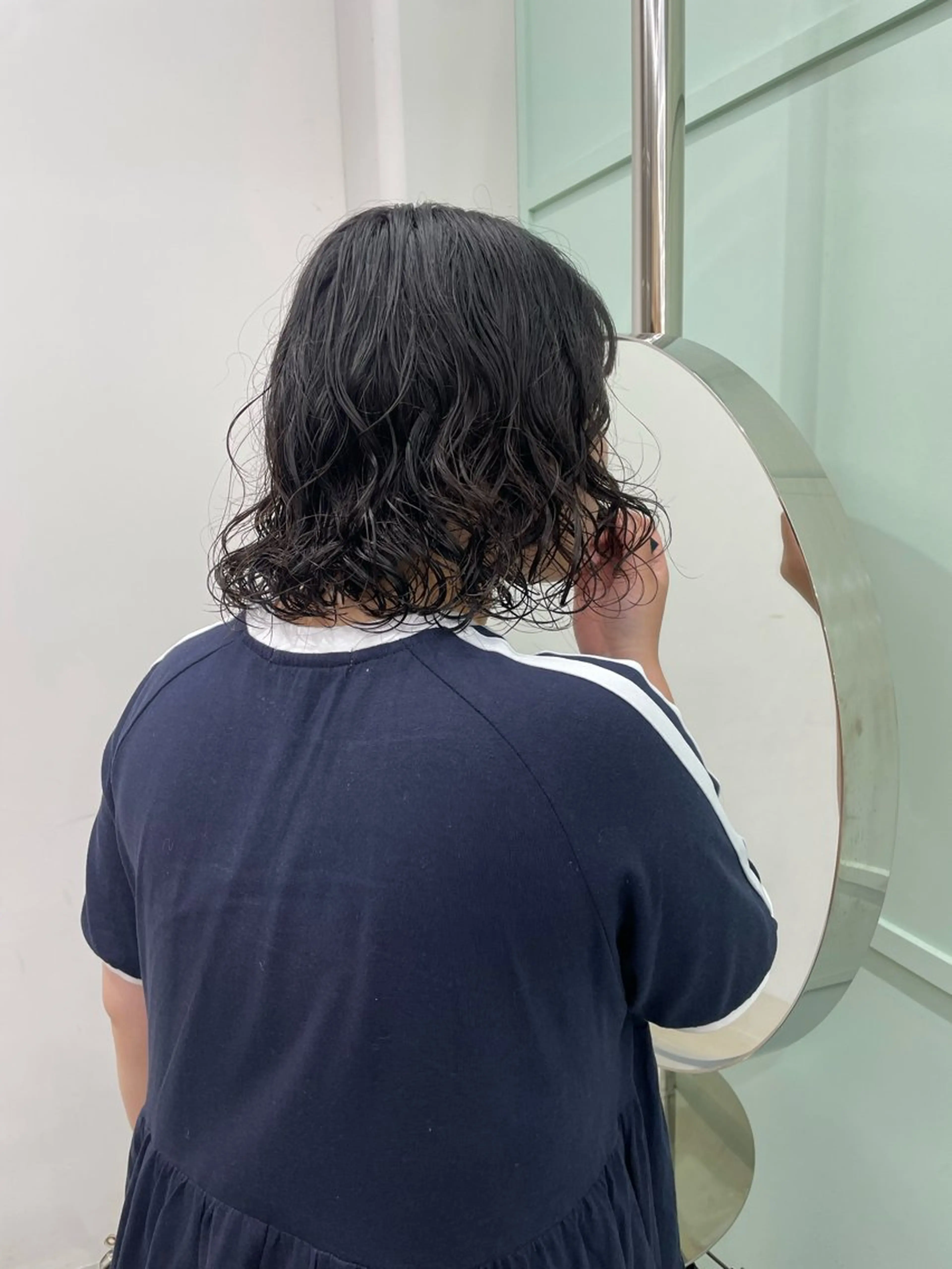 ショート パーマ 伸ばしかけ パーマ カットモデル/ ハイトーン/ゆうあのヘアスタイル