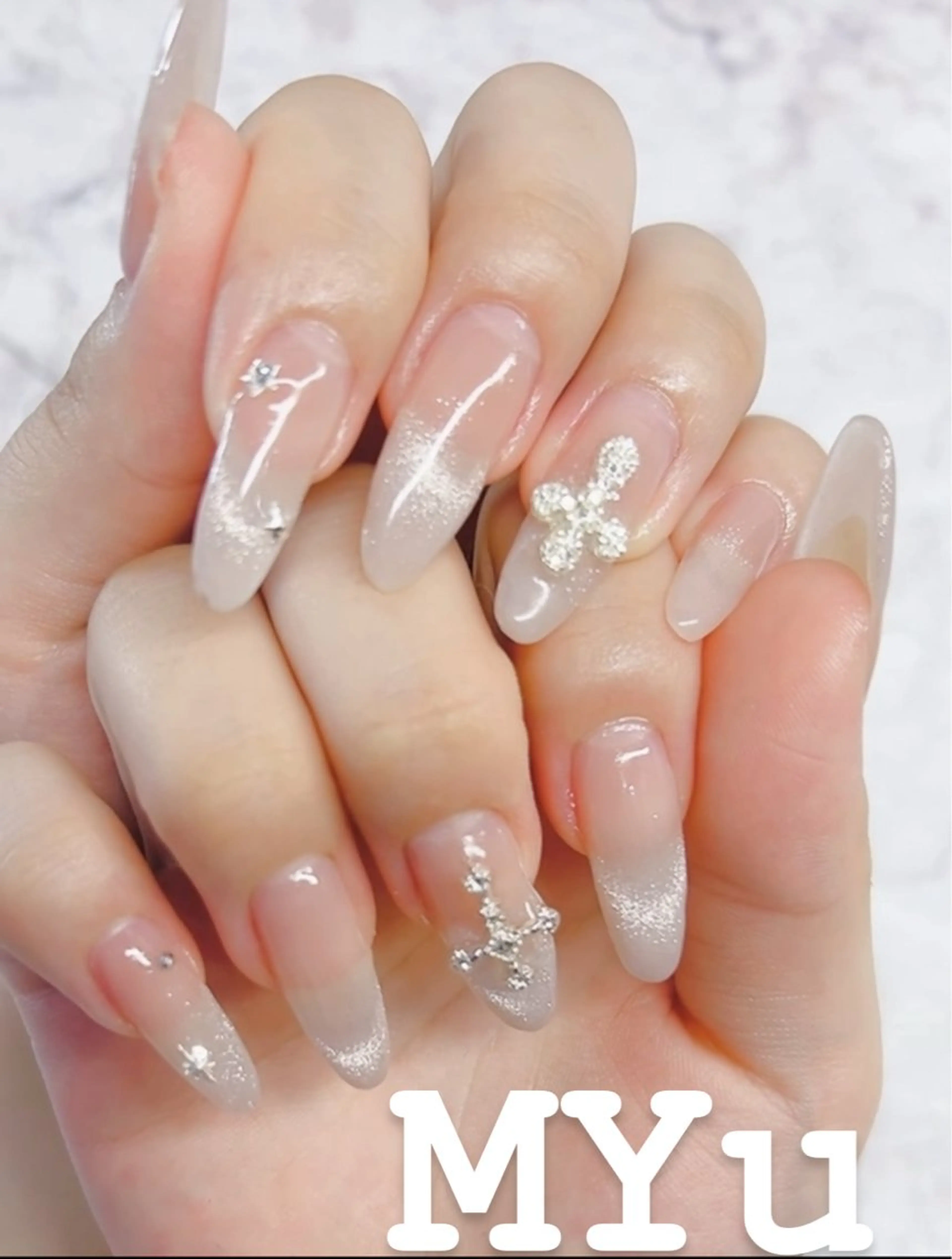 ネイル 長さ出し グラデーション マグネットネイル MYu Beauty Salon YURIのネイルデザイン