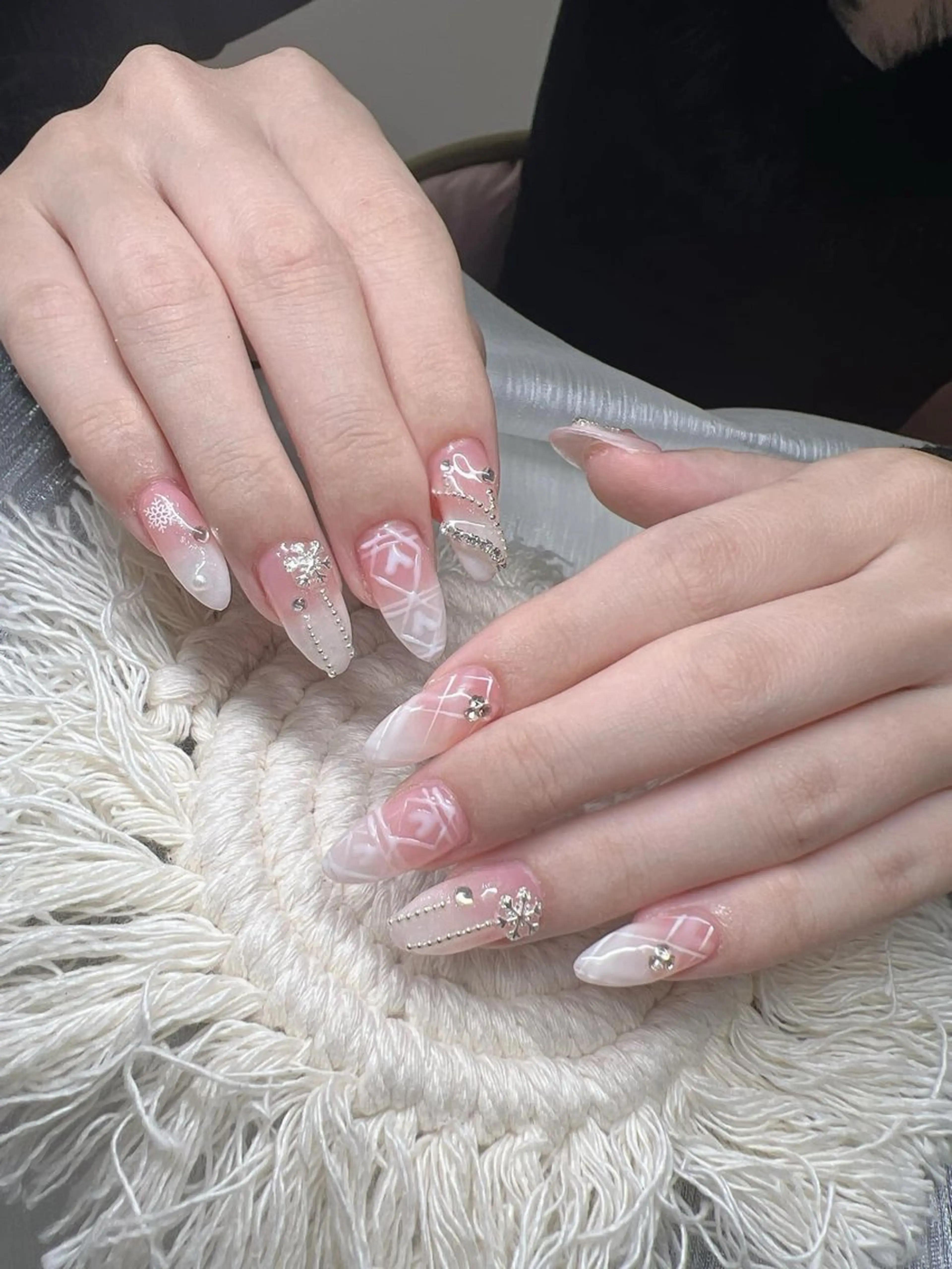 ネイル 長さ出し グラデーション キラキラネイル マグネットネイル ミラーネイル Lee Nails チップ長さだし専門店のネイルデザイン