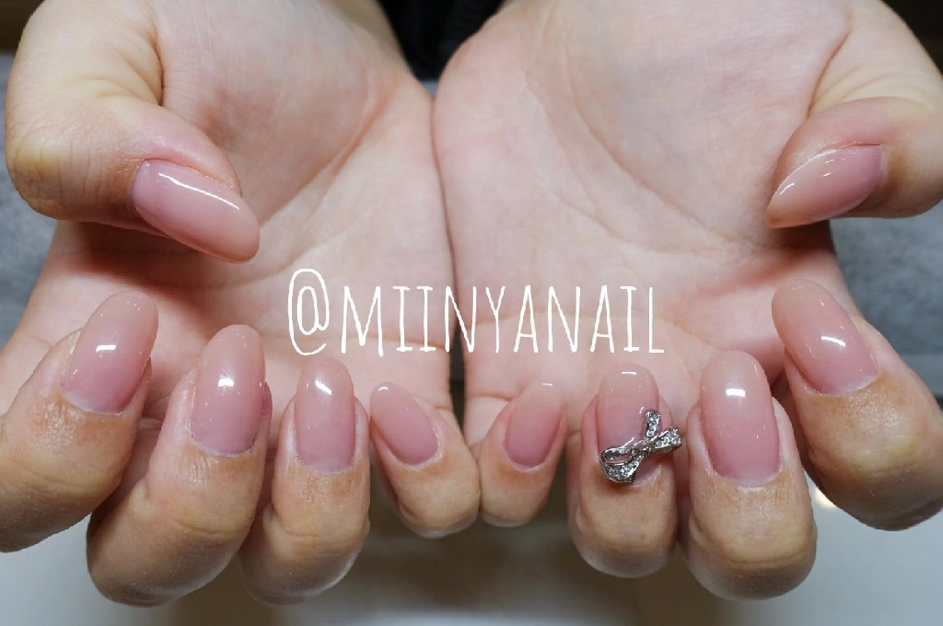 セミロング miinyanail ミーニャネイルのネイルデザイン