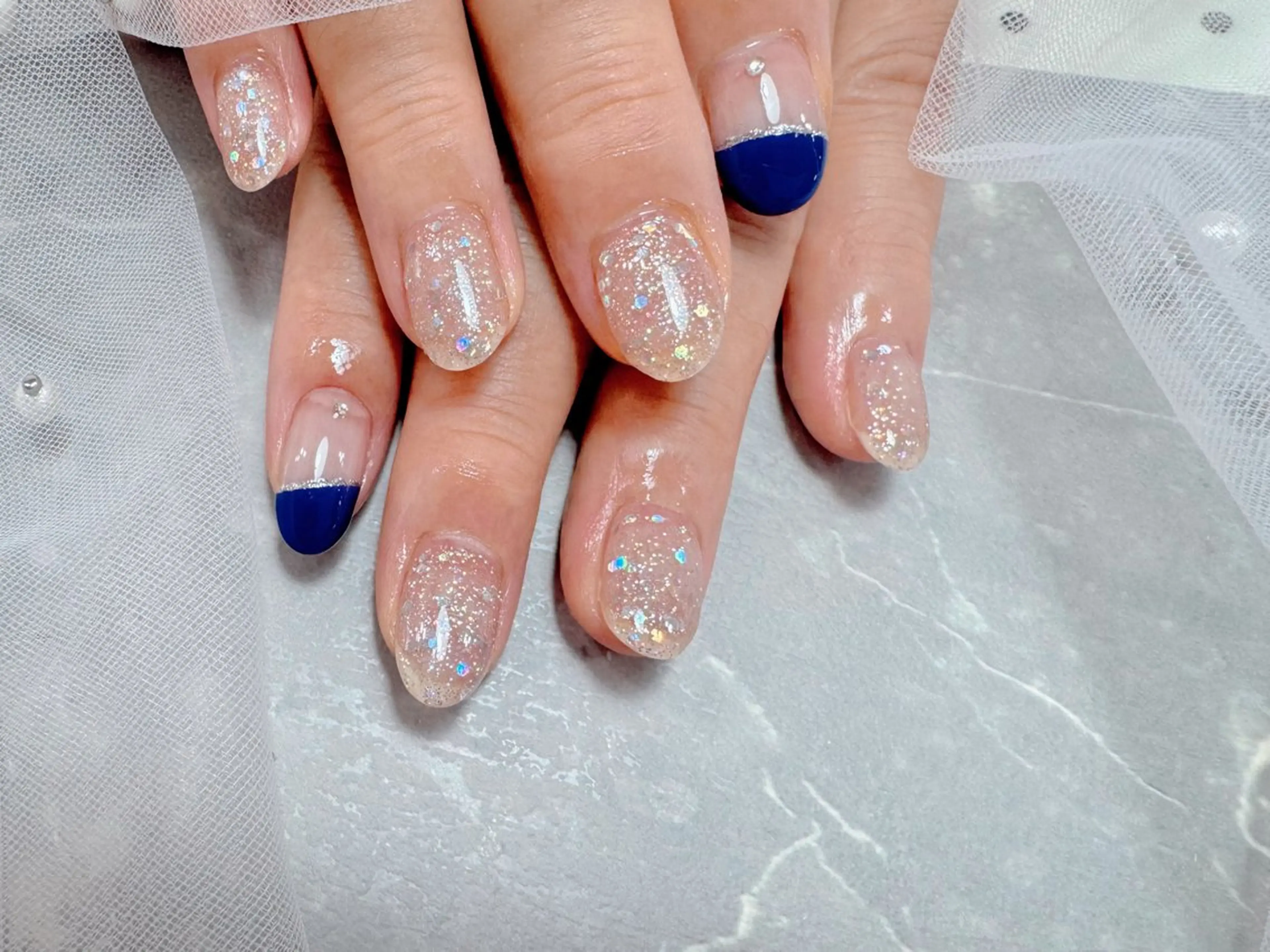 ネイル ハンドネイル マジックミラー所属・マジック ミラーのネイルデザイン