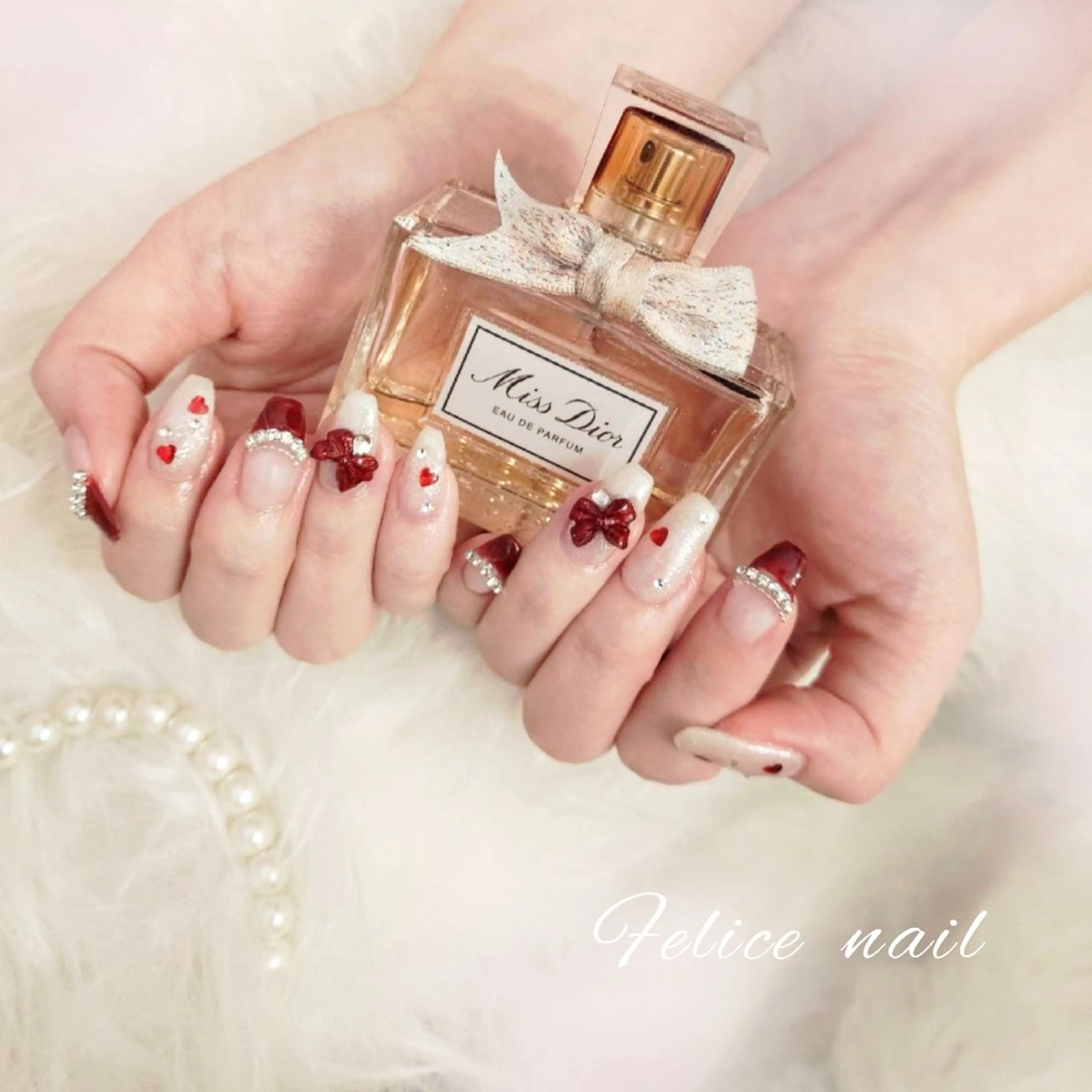 ネイル フレンチネイル ガーリー ハート 赤色 リボン felice nailのネイルデザイン