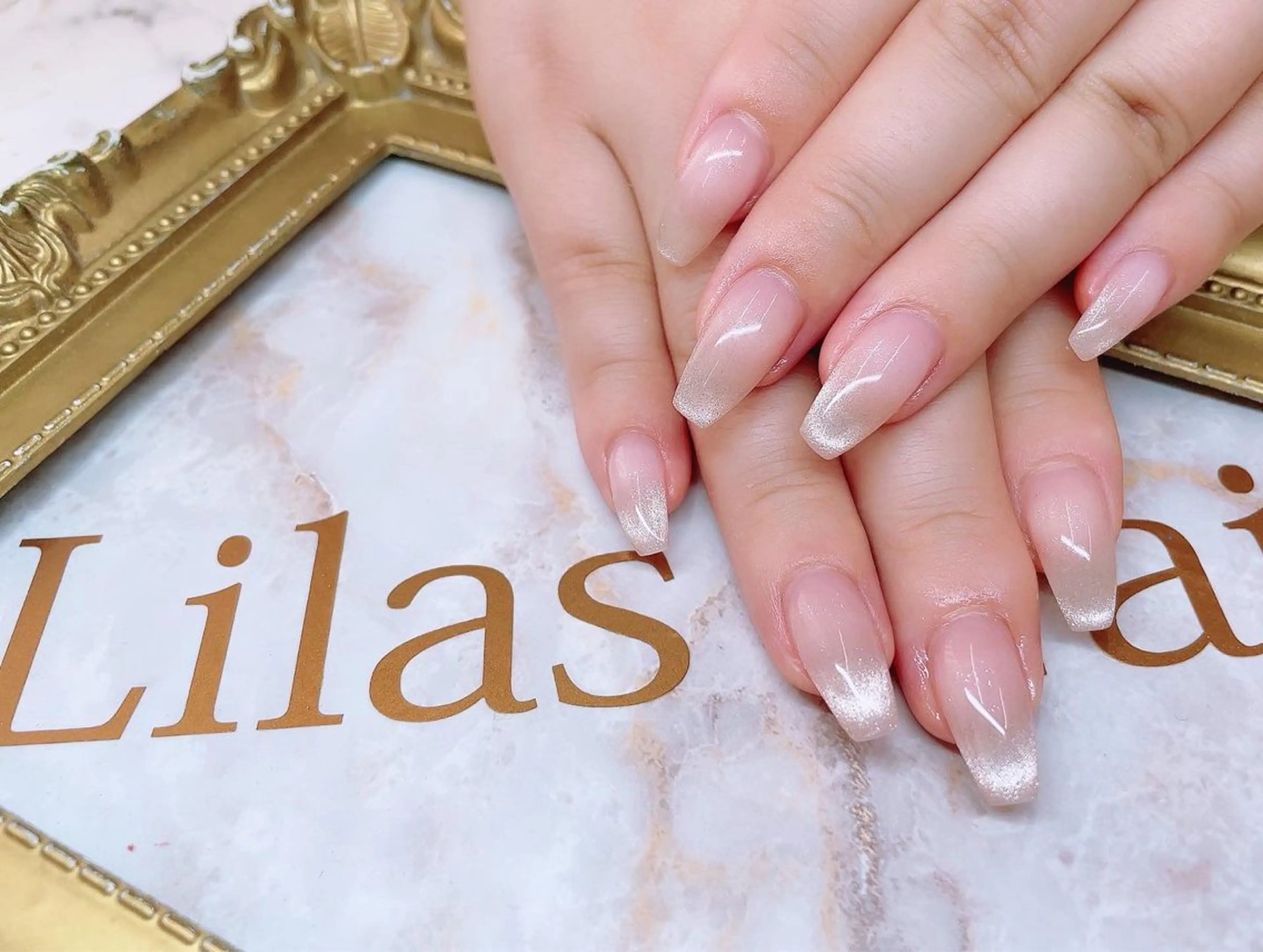 ネイル チークネイル ジェルネイル グラデーション ハードジェル キラキラネイル Lilas Nailのネイルデザイン