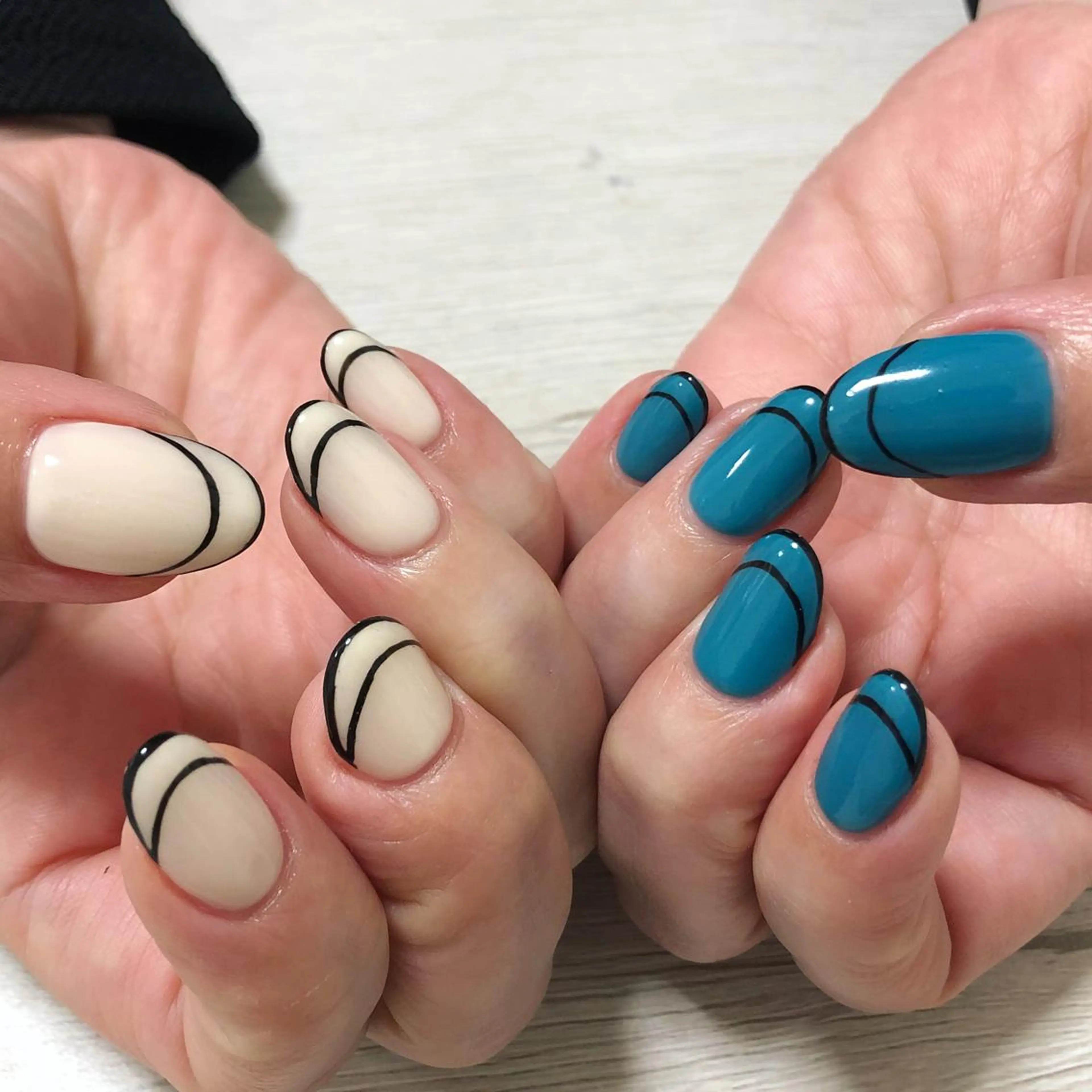 ネイル MAXKELLY スタッフのネイルデザイン