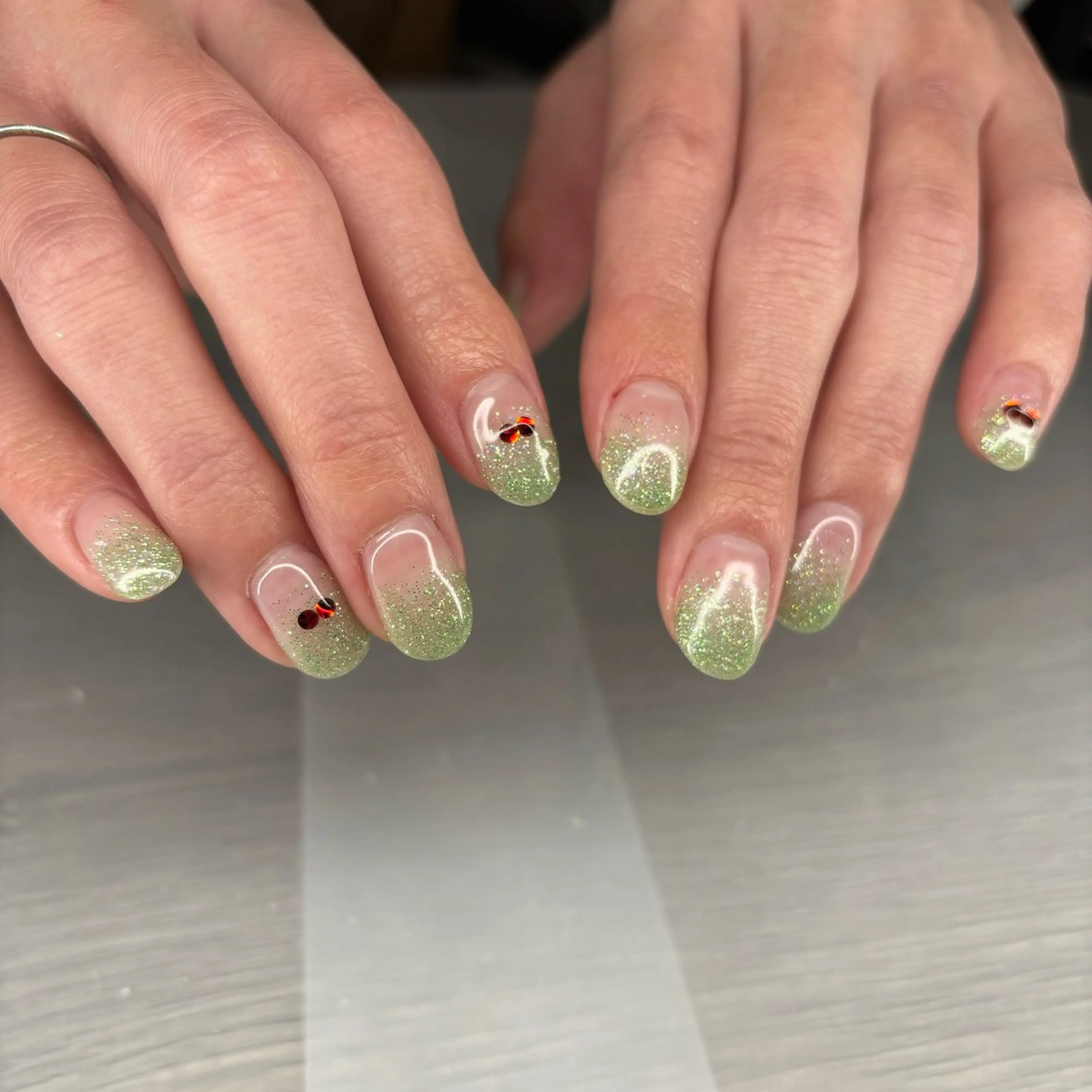 ネイル ラメ(グリッター) ラメグラデーション HANAKADO nail所属・尾山台/ yuiriのネイルデザイン