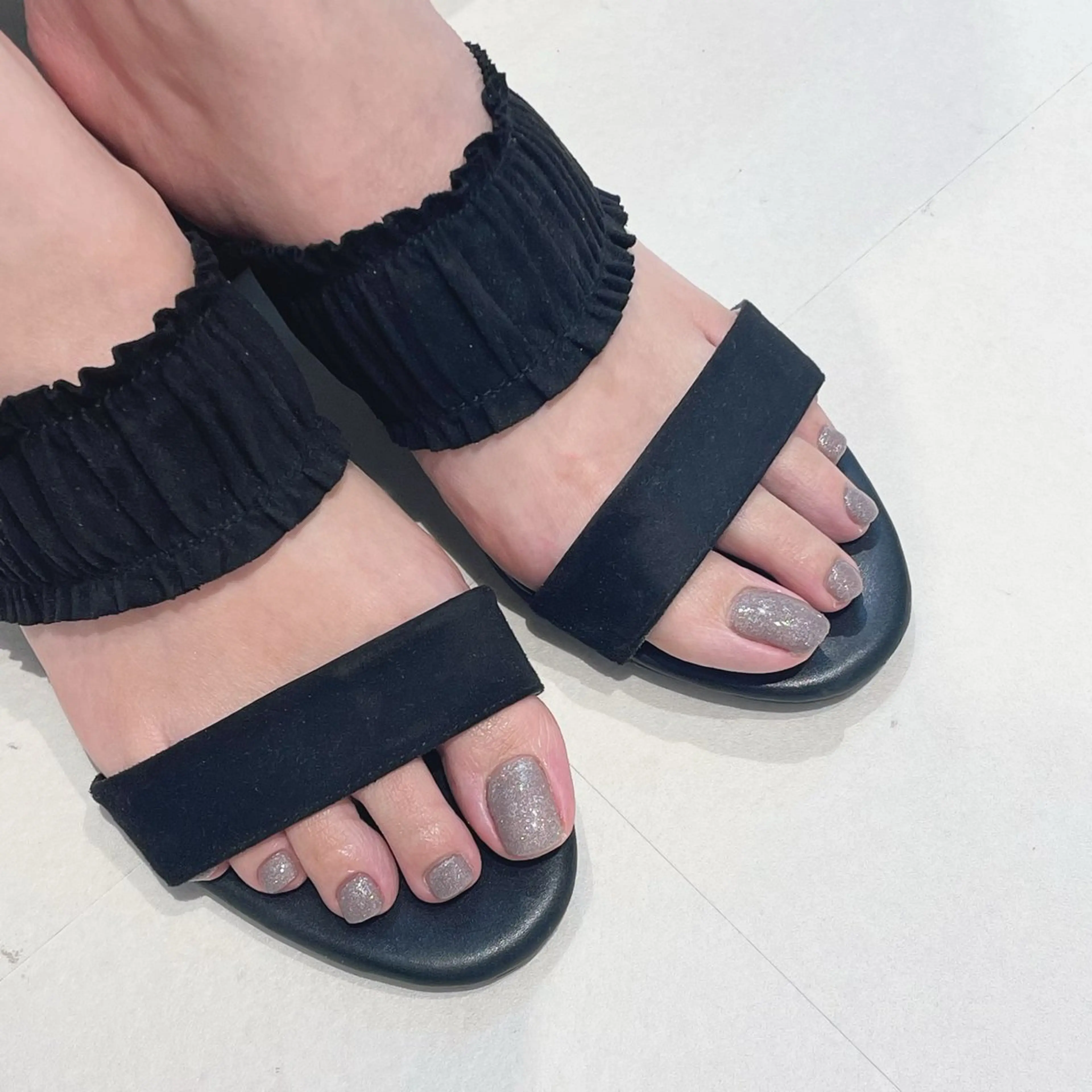 ネイル フットネイル ラメ(グリッター) hinano DEE nailのネイルデザイン