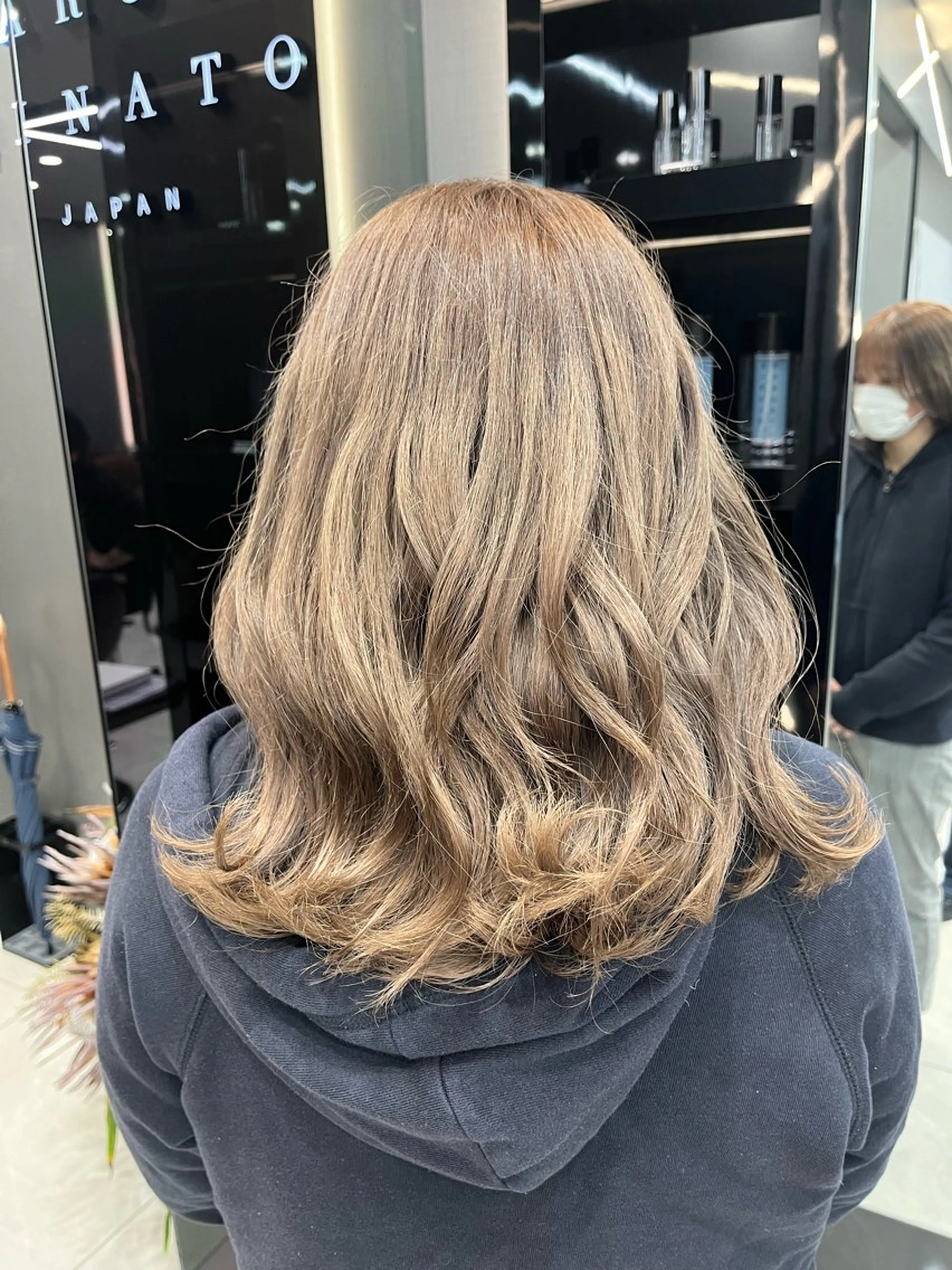 セミロング カラー 若命燿史／レイヤー 縮毛矯正/髪質改善のヘアスタイル