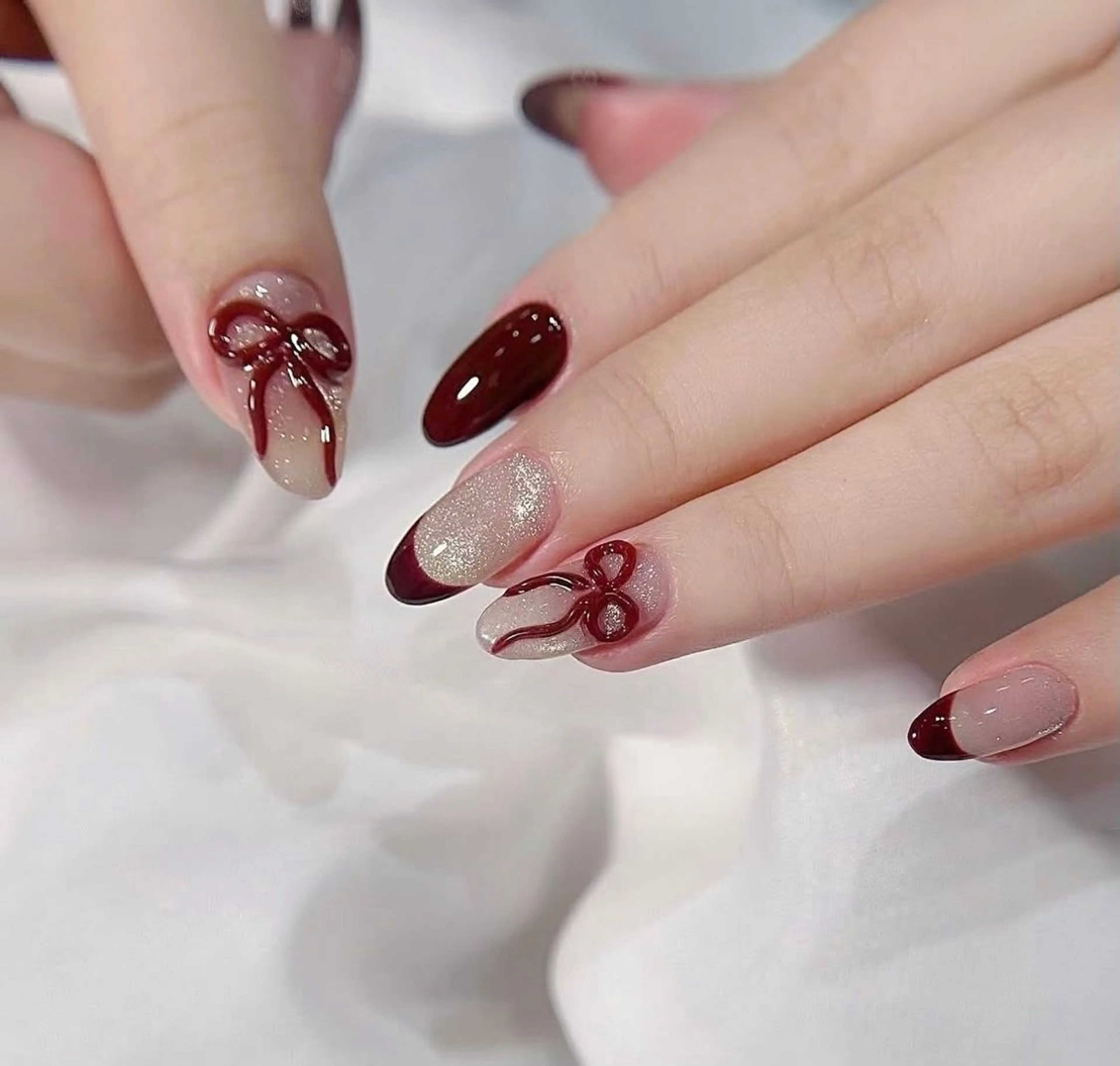 ネイル チークネイル フレンチネイル グラデーション キラキラネイル 韓国ネイル Minette nailHuongのネイルデザイン