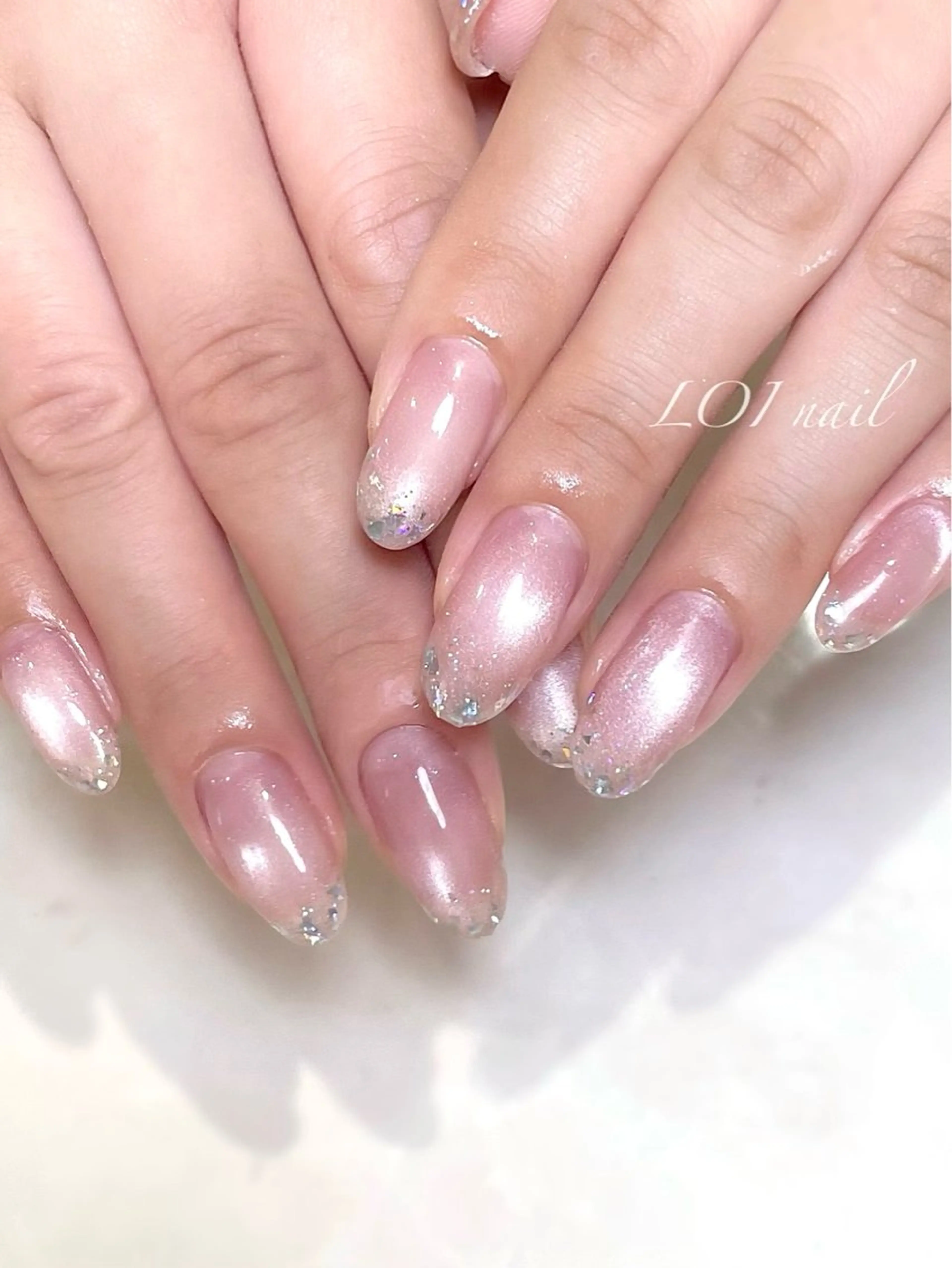 ネイル LOI nail monaのネイルデザイン