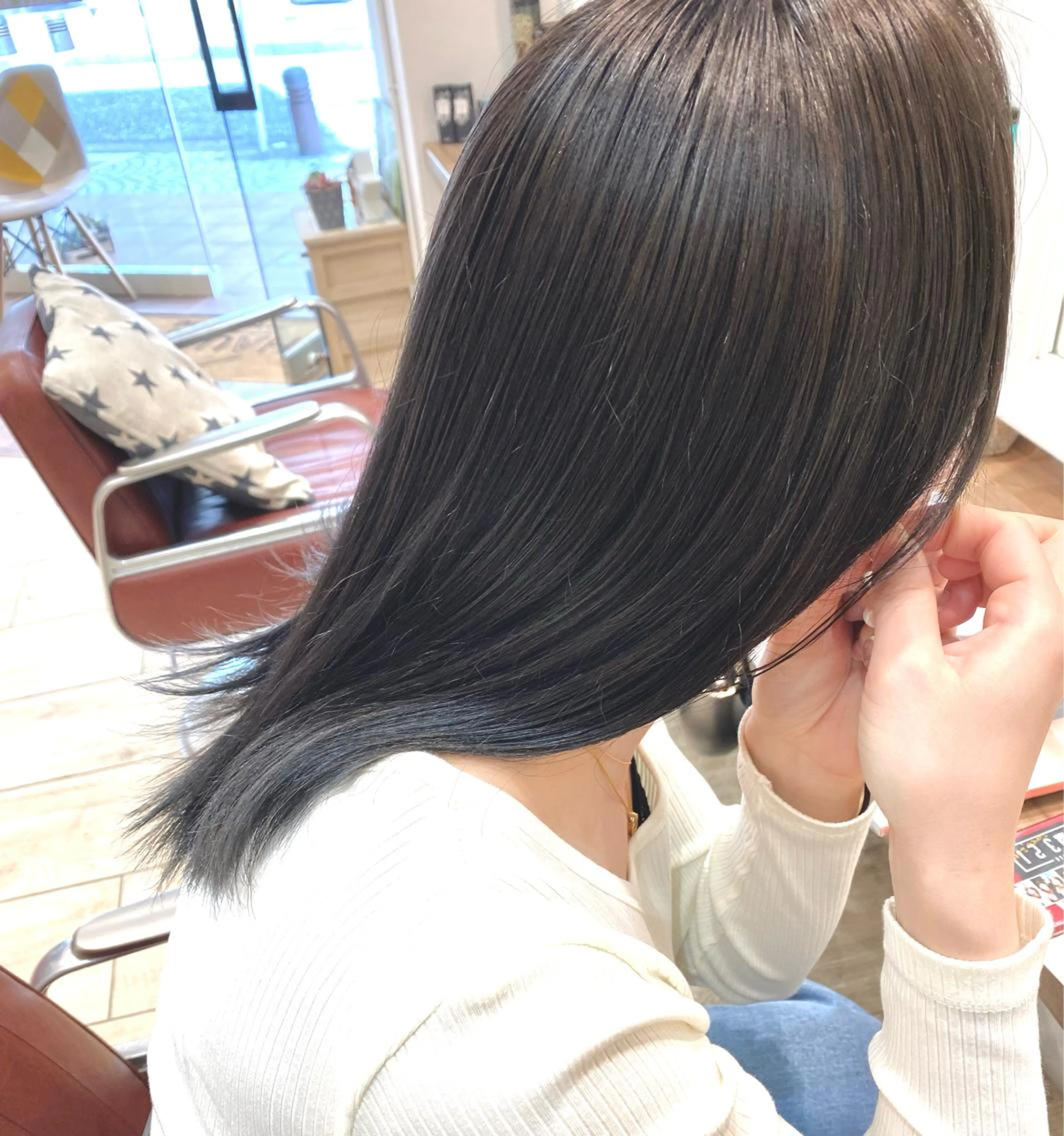 カラー ヘアカラー ゆるふわパーマ🌼 アレンジ🌼リョウカのヘアスタイル