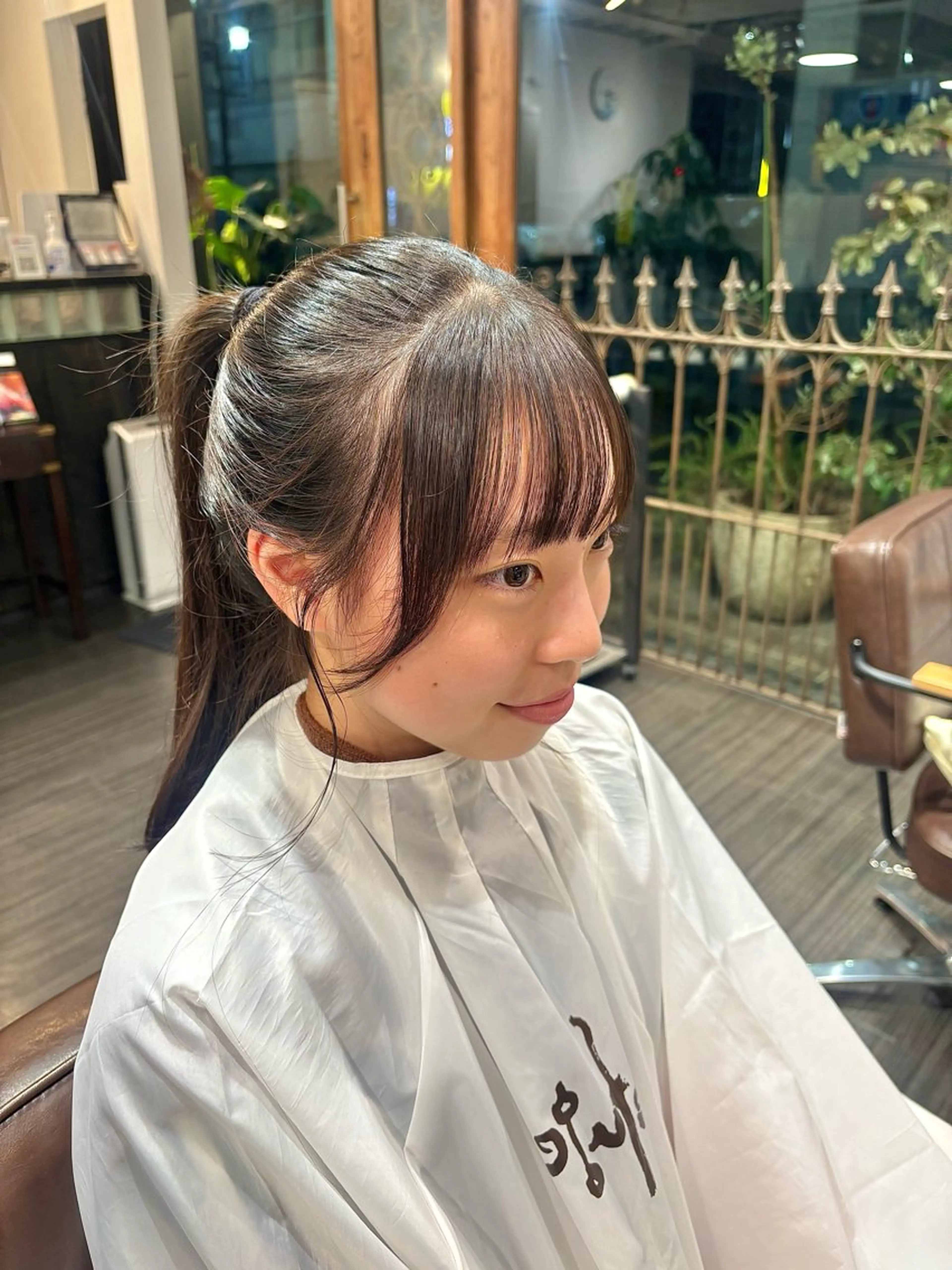 ロング 顔周りカット 小顔カット こやなぎ れいなのヘアスタイル