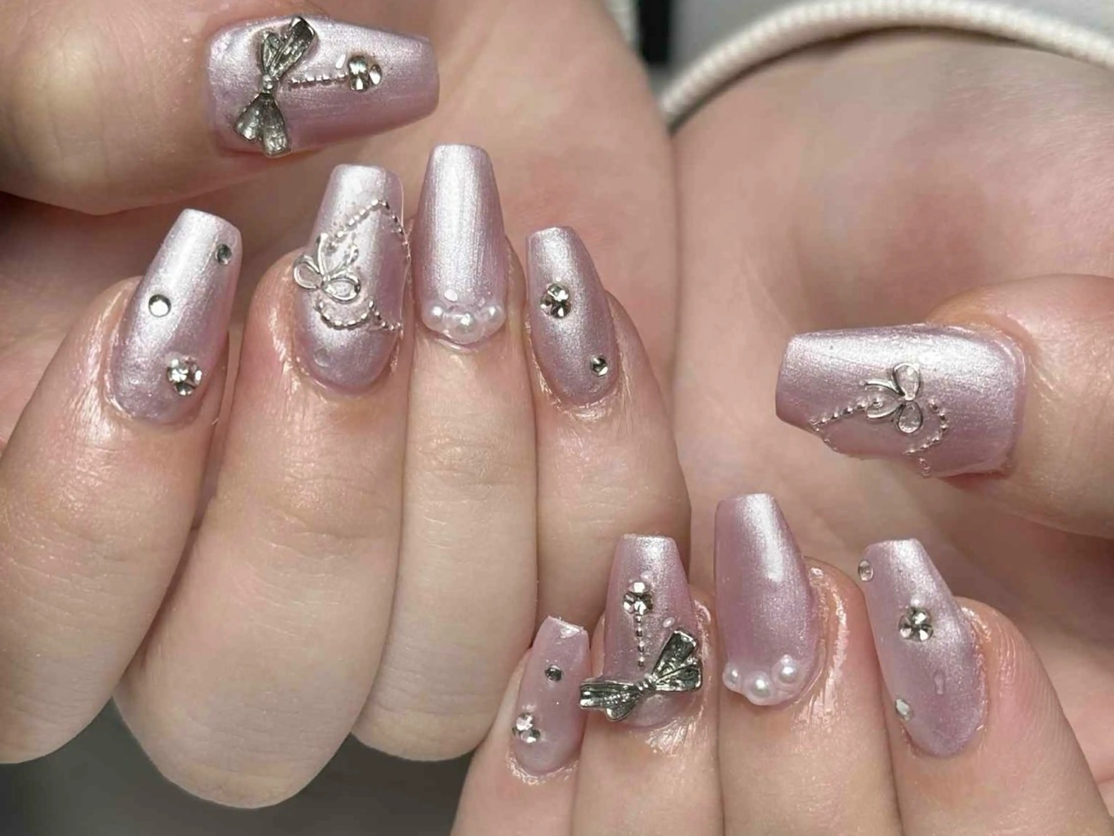 ネイル アートネイル フレンチネイル ジェルネイル グラデーション 韓国ネイル ハンドネイル 💕鈴木ユリ パラジェル/オフ無料のネイルデザイン