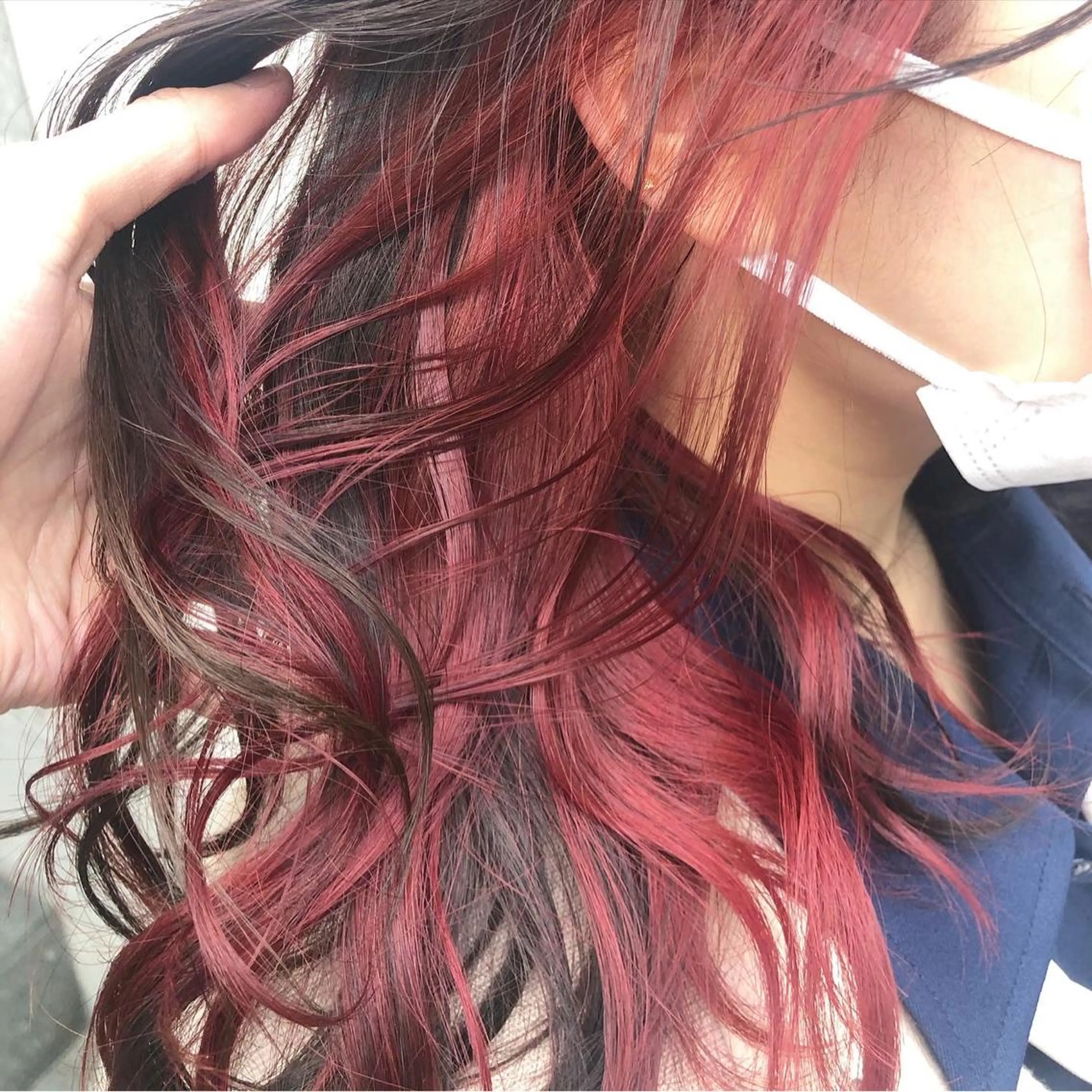 セミロング カラー イヤリングカラー カット ヘアカラー トリートメント 原宿サロン代表 デザインカラー伊藤卓のヘアスタイル