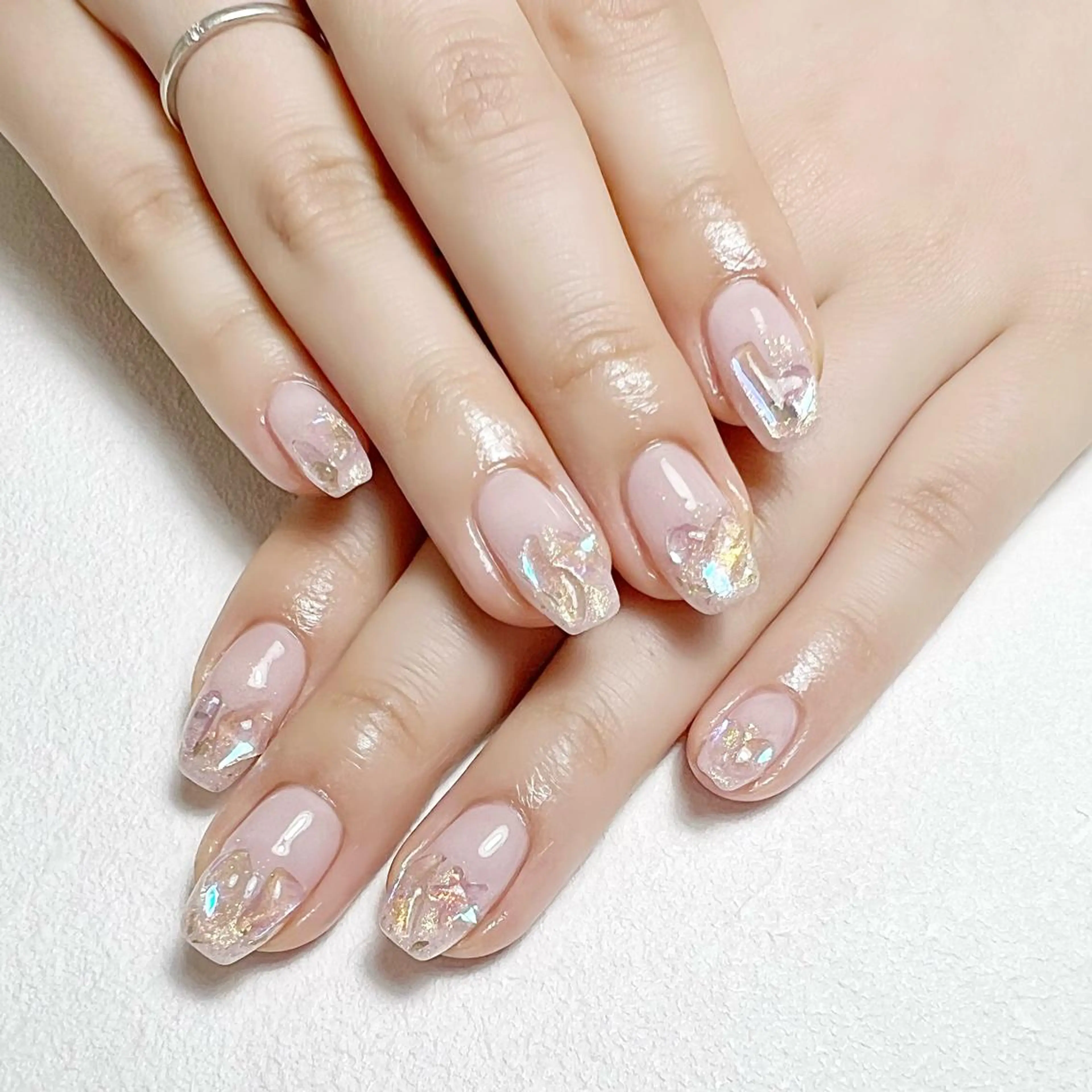 ネイル 氷ネイル・うるうるネイル キラキラネイル ワンホンネイル rouse nail RISATOのネイルデザイン