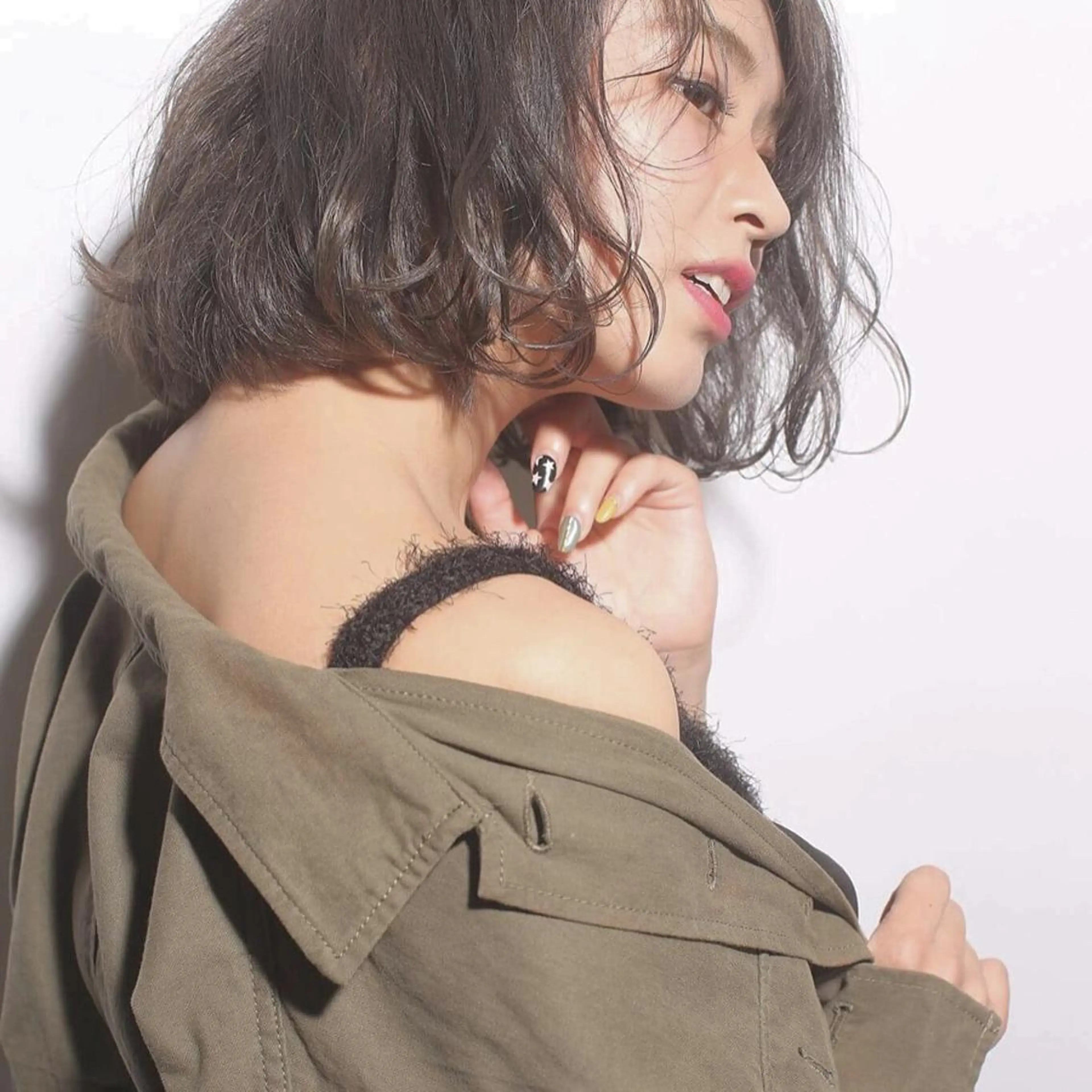 ショート ボブ 伸ばしかけ カット ヘアカラー トリートメント 心斎橋/縮毛矯正/美 容師/unir 藤本のヘアスタイル