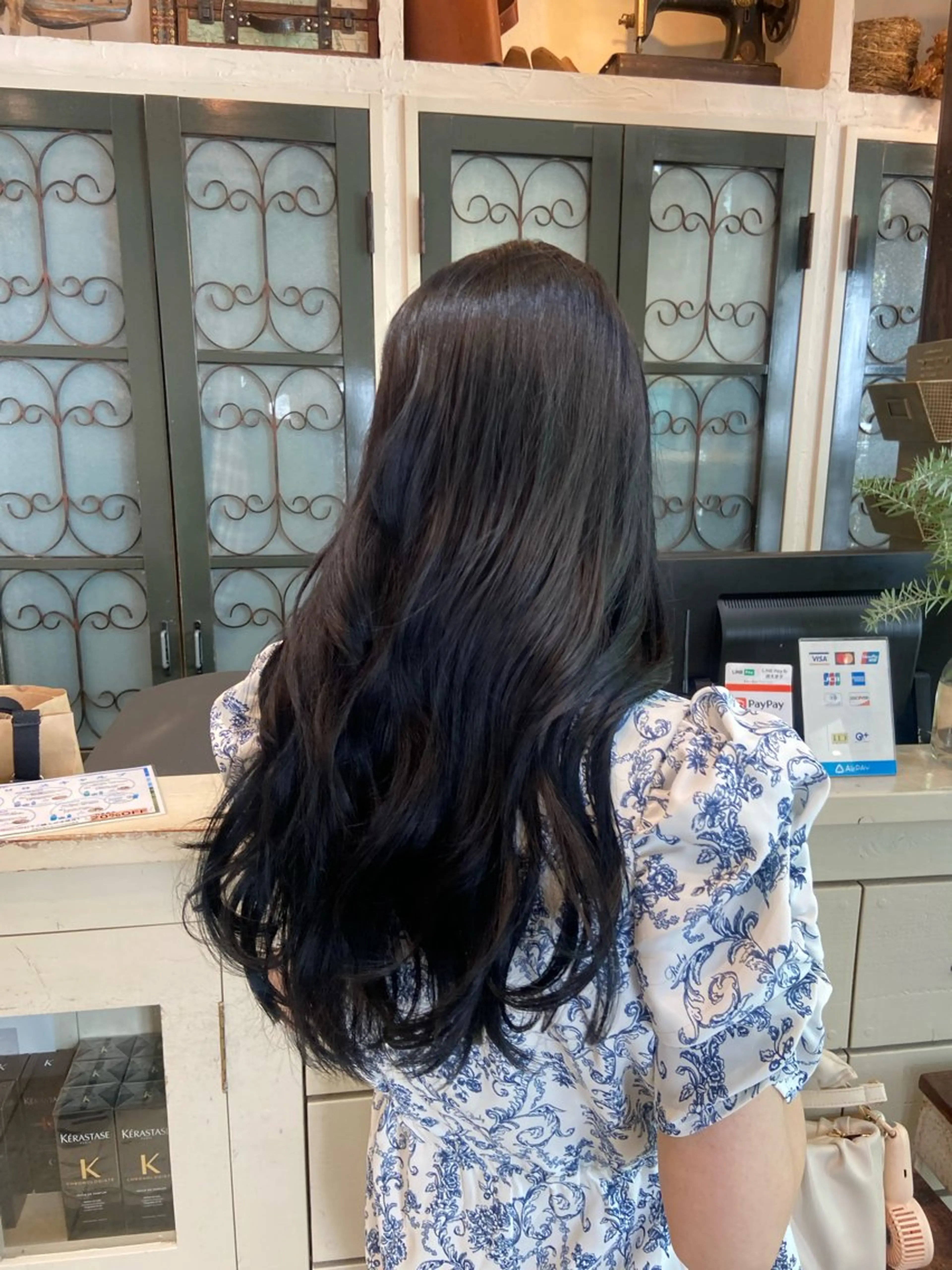 ロング カラー 黒髪 レイヤーカット ダメージレス美容師 🌱水島侑理のヘアスタイル