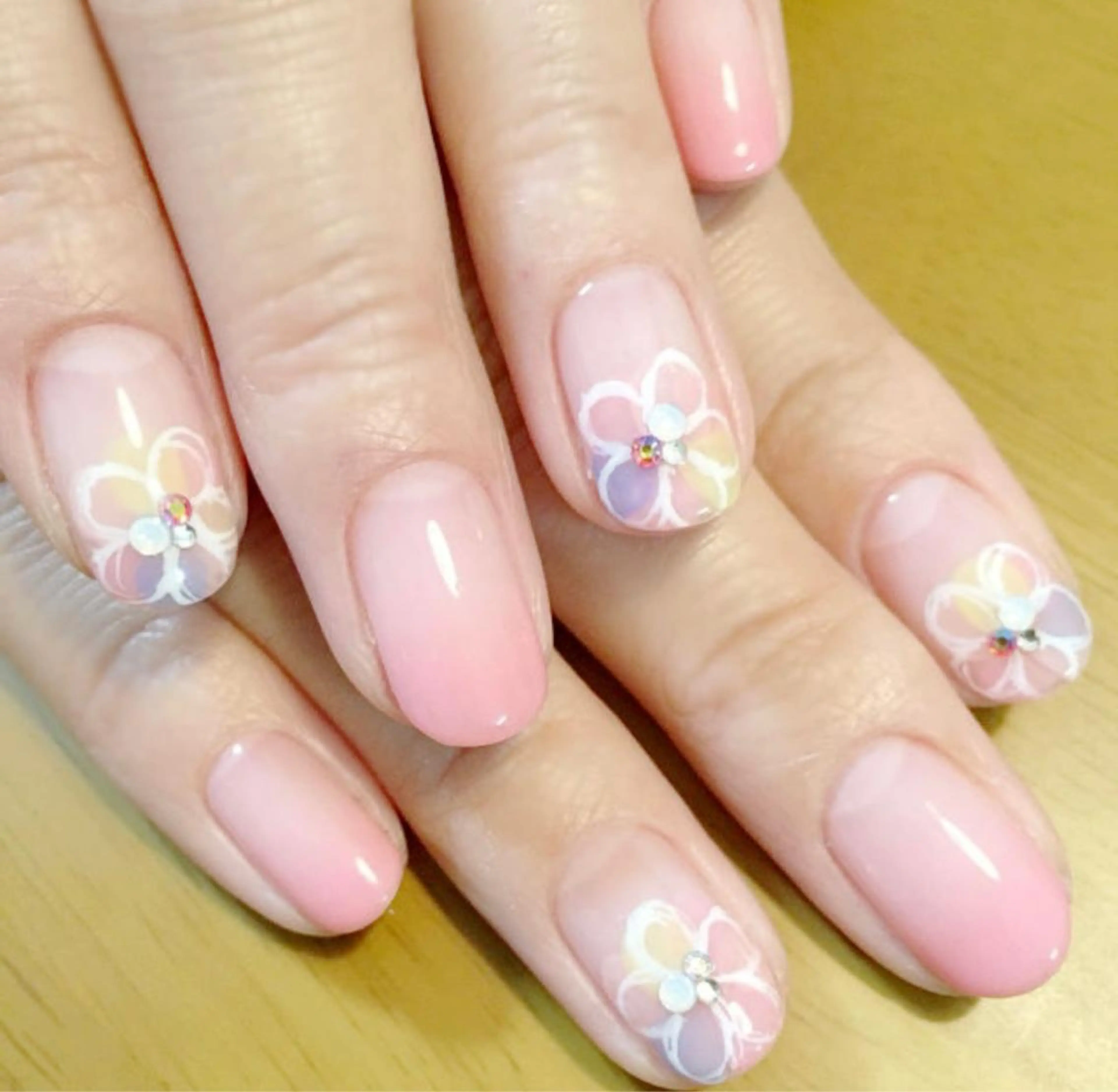 ネイル ✨Serenity Nail salonのネイルデザイン